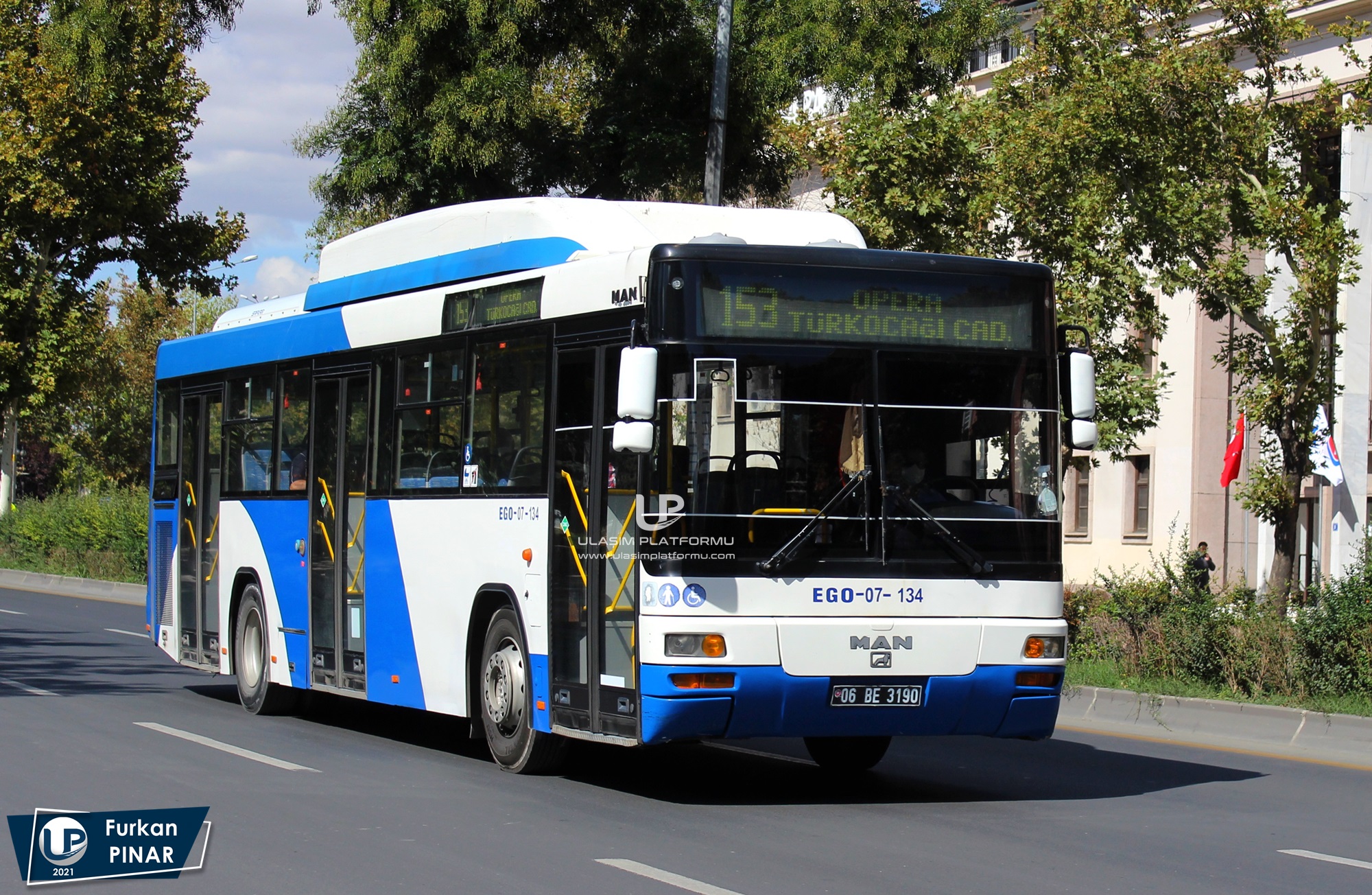 [Resim: 1640932911_mCZqDwXgd3PUXUL.jpg]