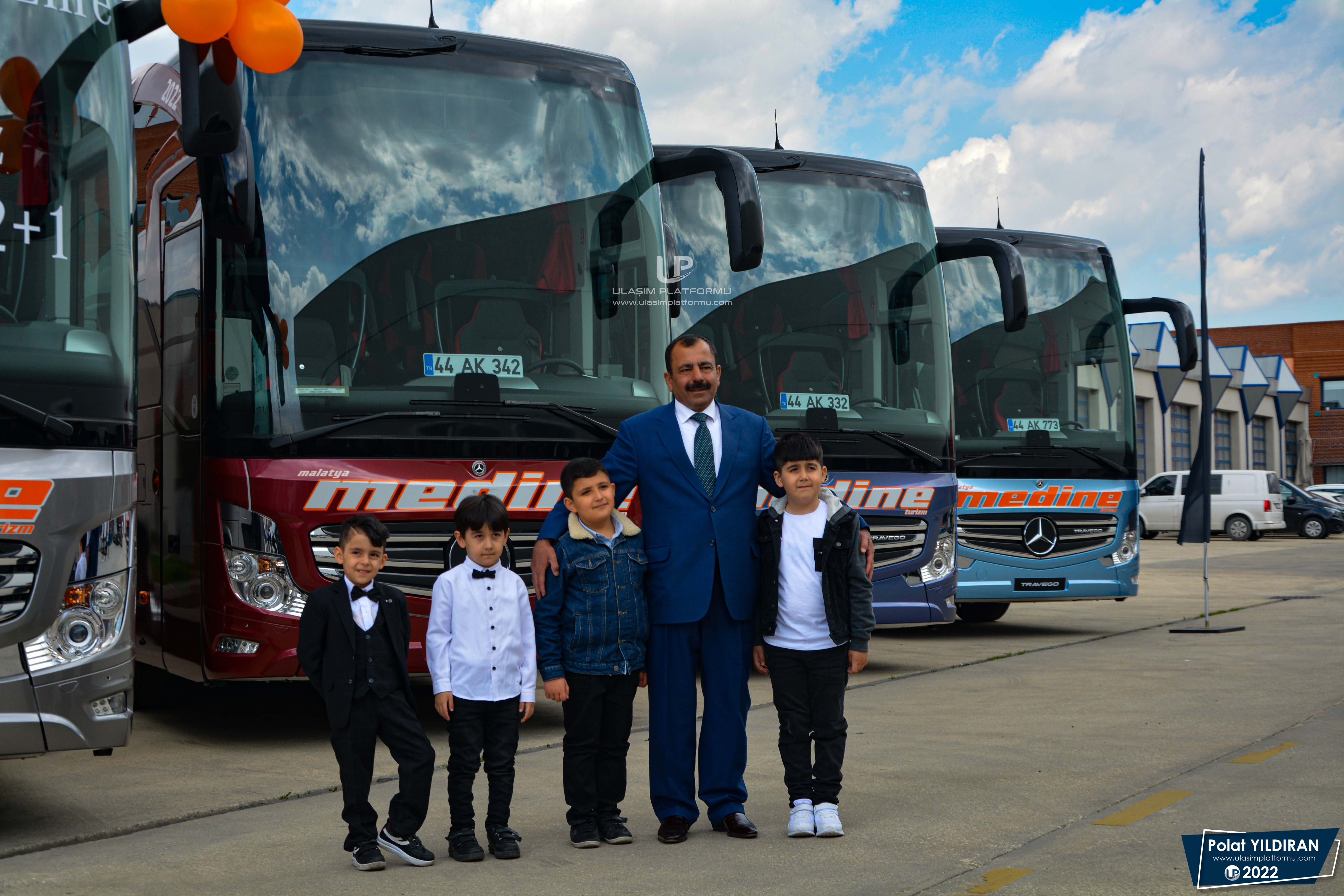 [Resim: 1649867620_gFrcYmmtPhjubF8.jpg]