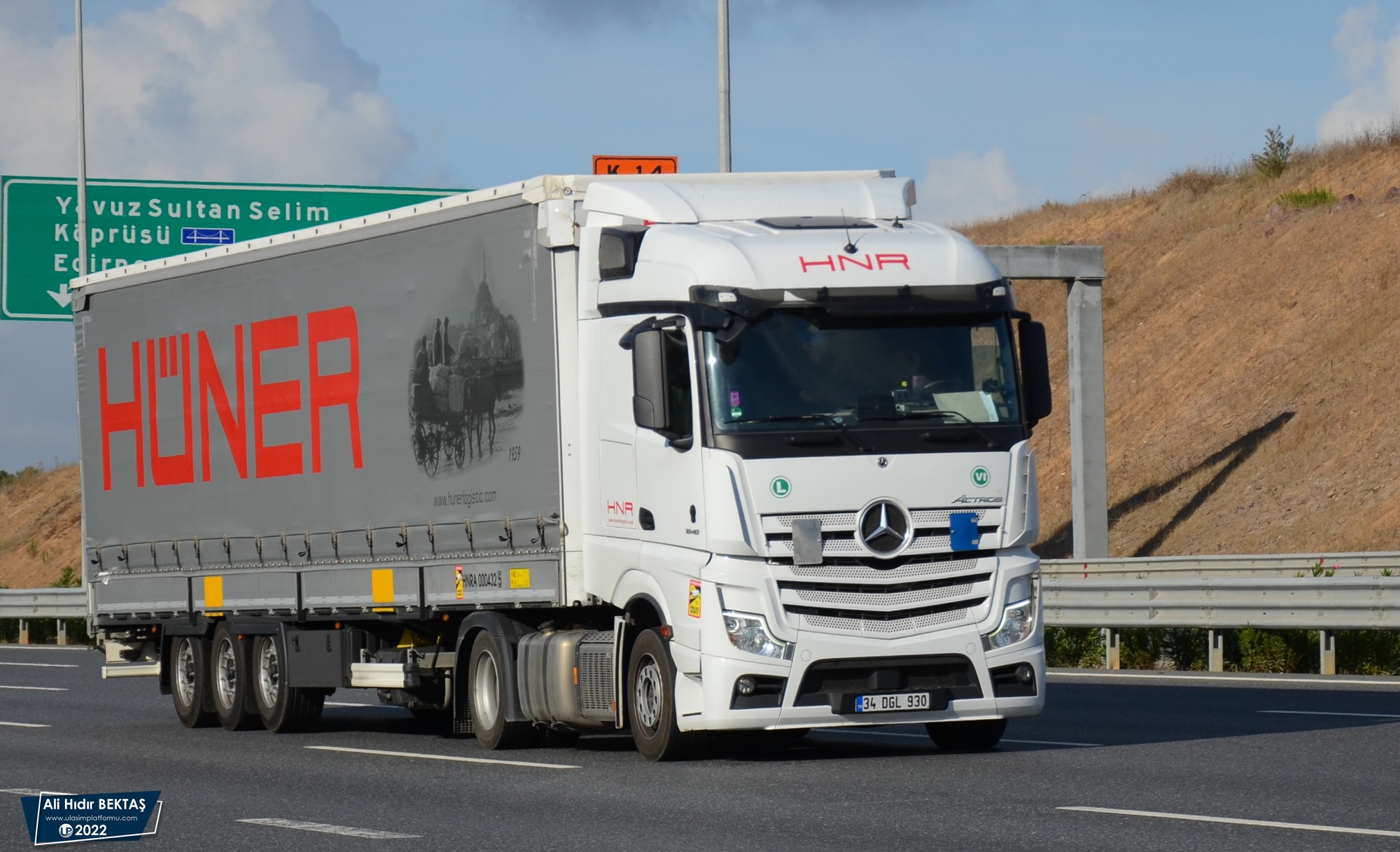 [Resim: 1652782834_BAmMkZTx0w7psGc.JPG]