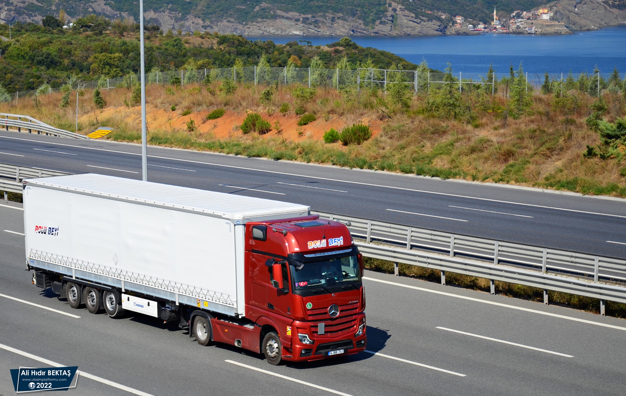 [Resim: 1653923422_ctnCoeZV7jHYxmk.JPG]