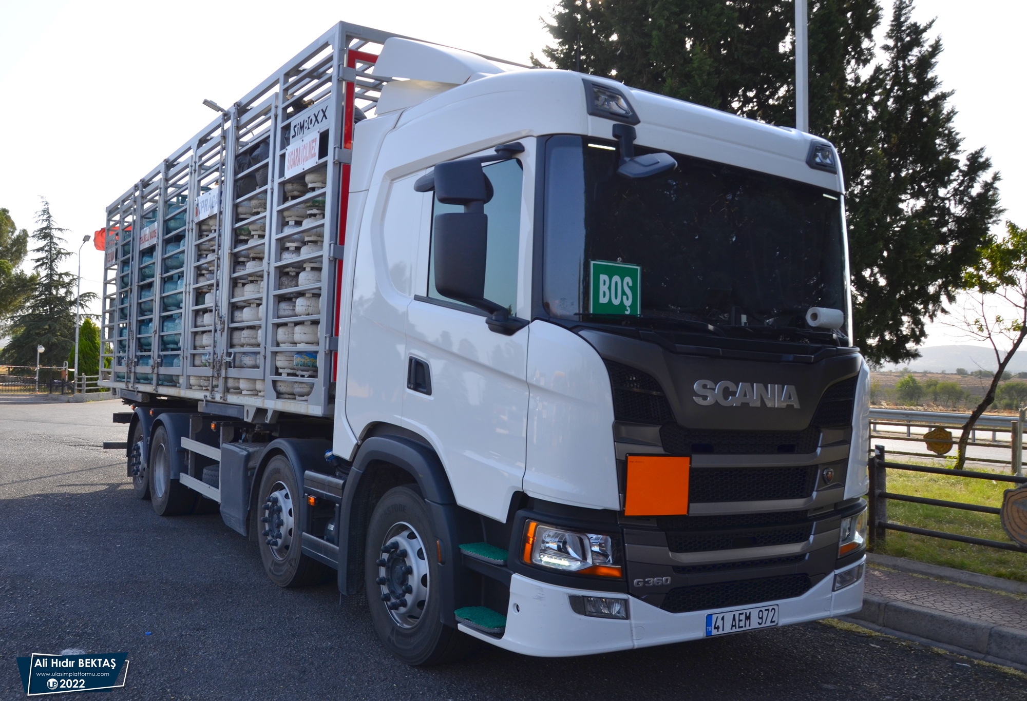 [Resim: 1656784503_ORXd3Im9AwMxb30.JPG]