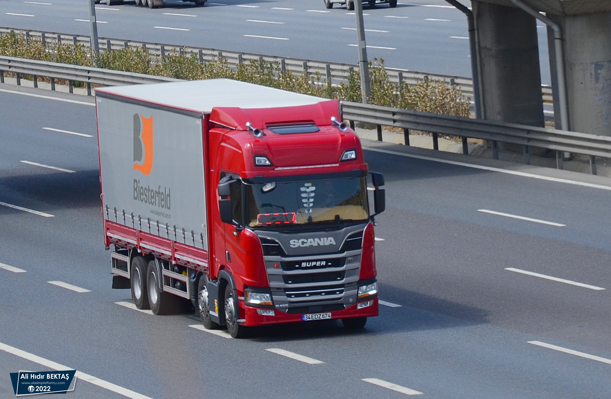 [Resim: 1658875098_jY1To5d913JmBXk.JPG]