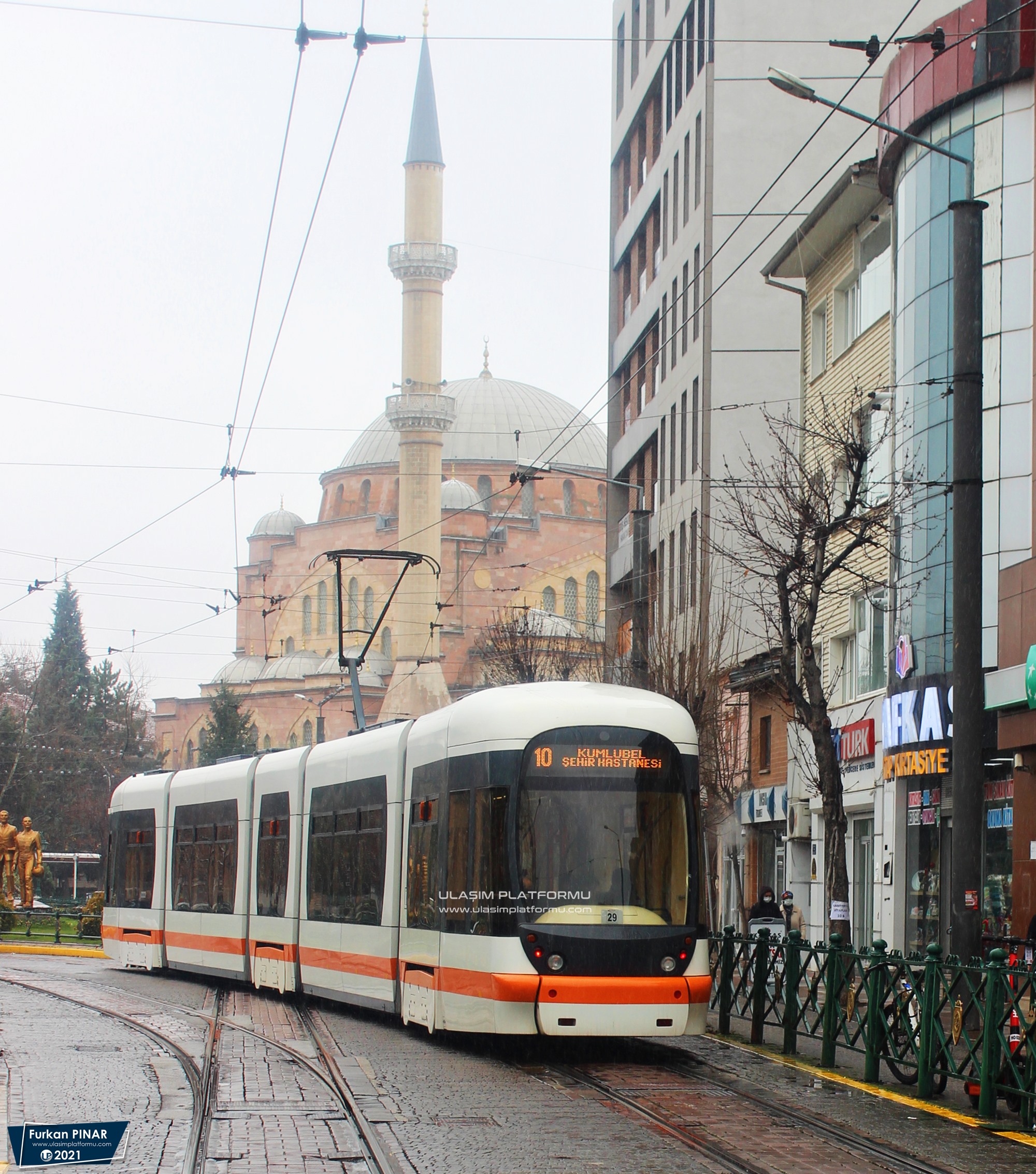 [Resim: 1661325701_EAorBo3VlBjiPq1.JPG]