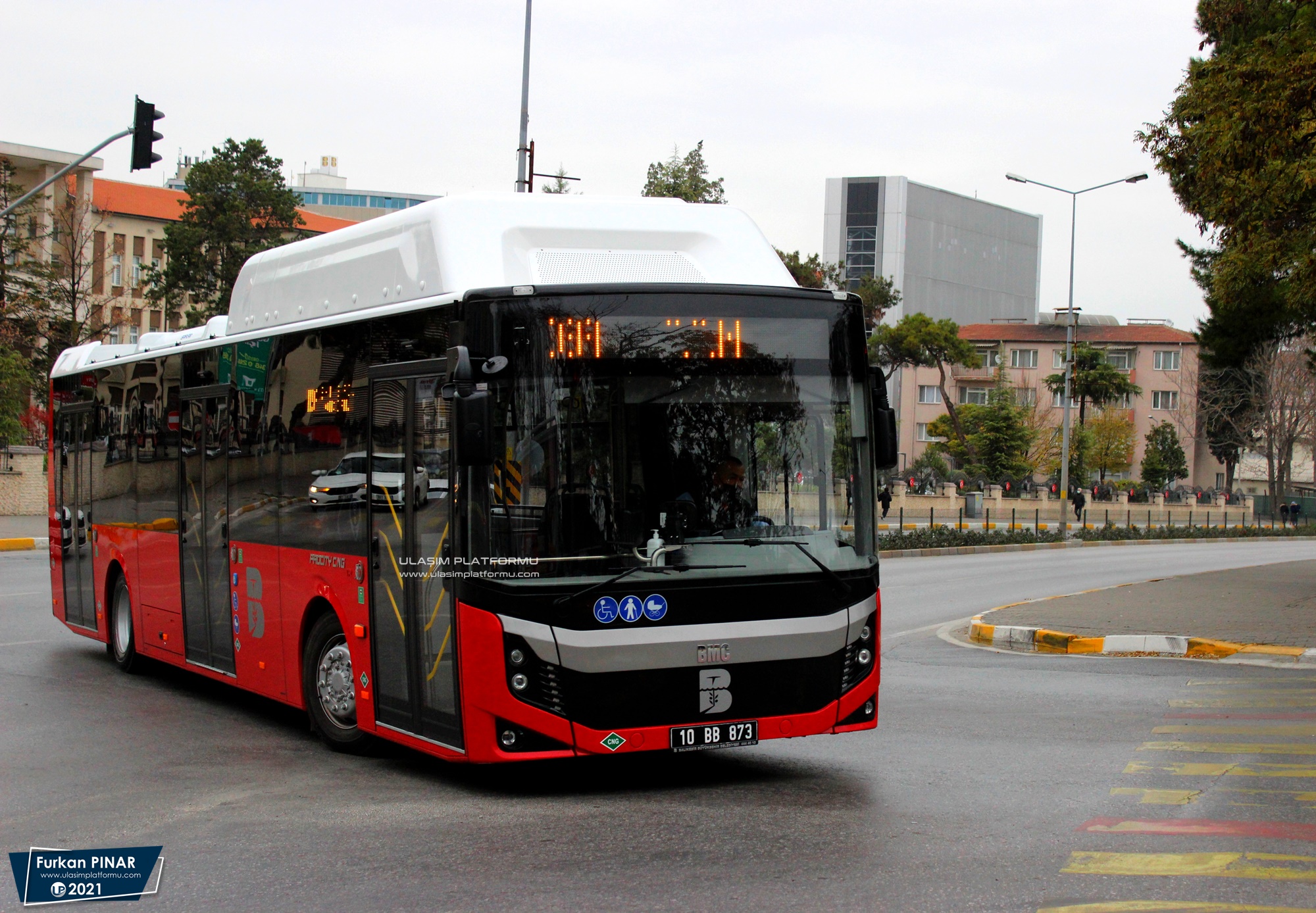 [Resim: 1662103351_YVbnSb5hFikI1k5.JPG]