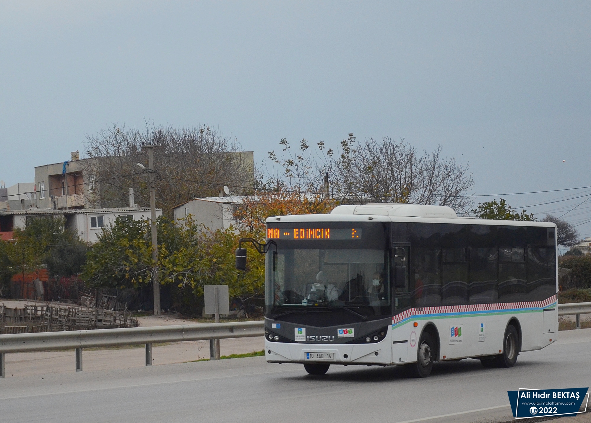 [Resim: 1662206345_YalFroudwA1vTsr.JPG]