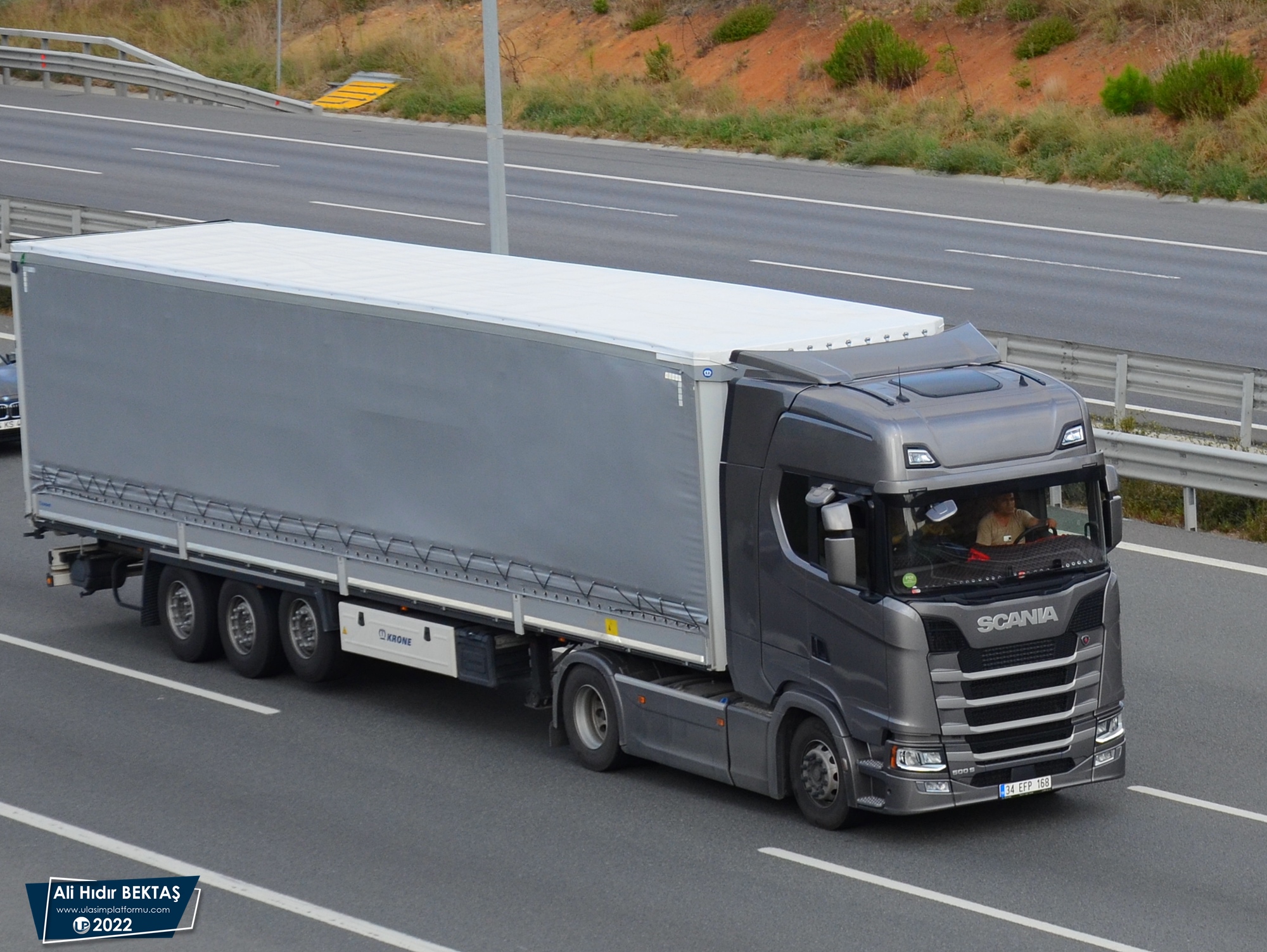 [Resim: 1663916454_tnFVTc2Yl3OB4MQ.JPG]