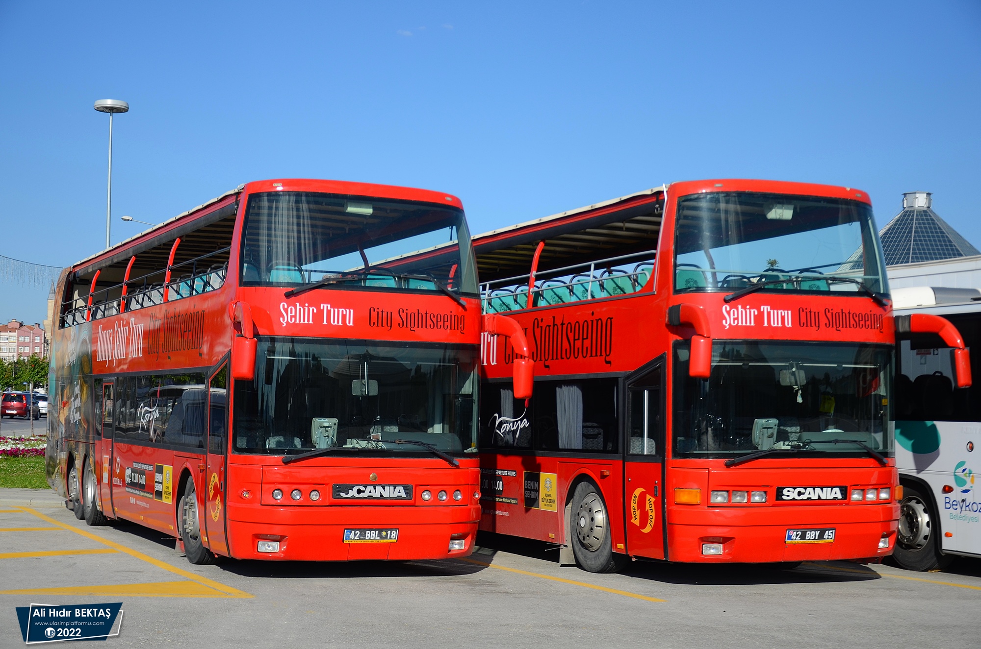 [Resim: 1665470940_CZMDqWXJFdgL29B.JPG]