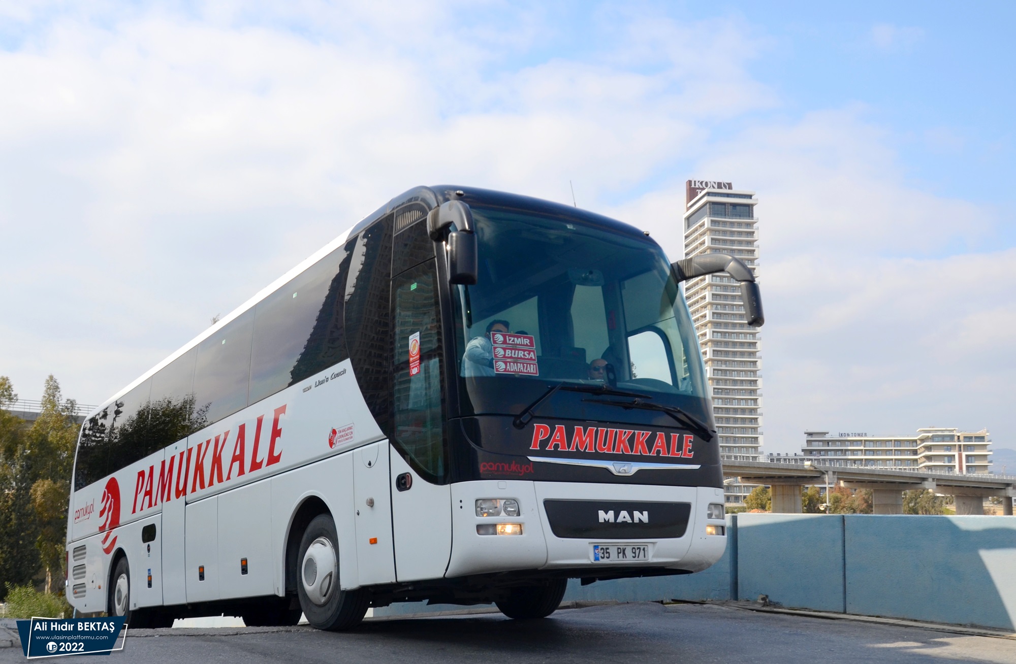 [Resim: 1665476064_LO6uGW6rJnQy9NR.JPG]