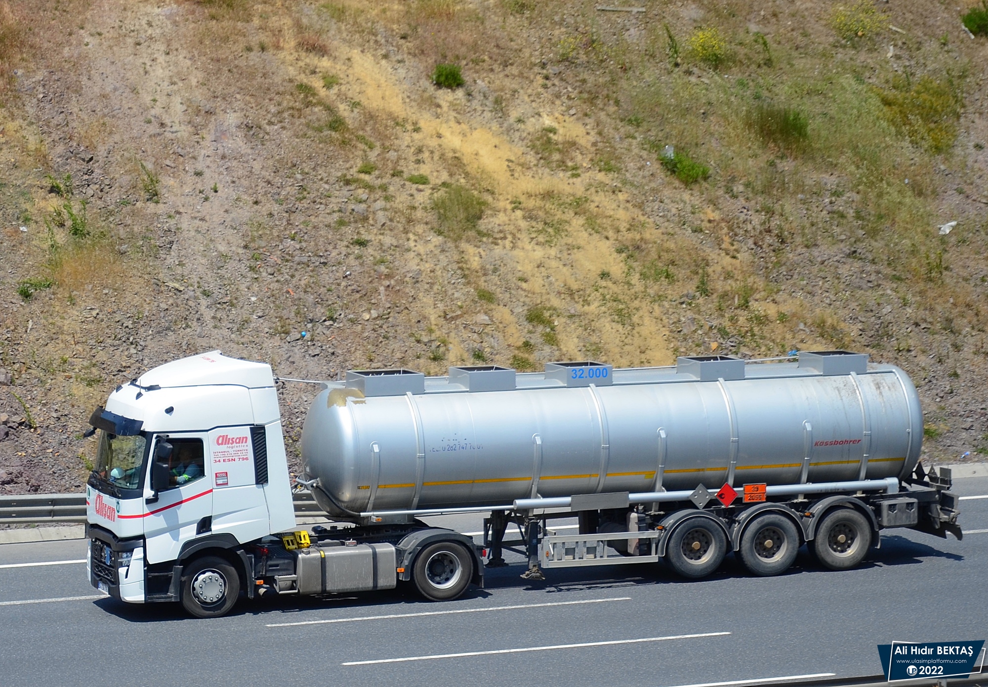 [Resim: 1665826464_5MxtRI8heTXby20.JPG]