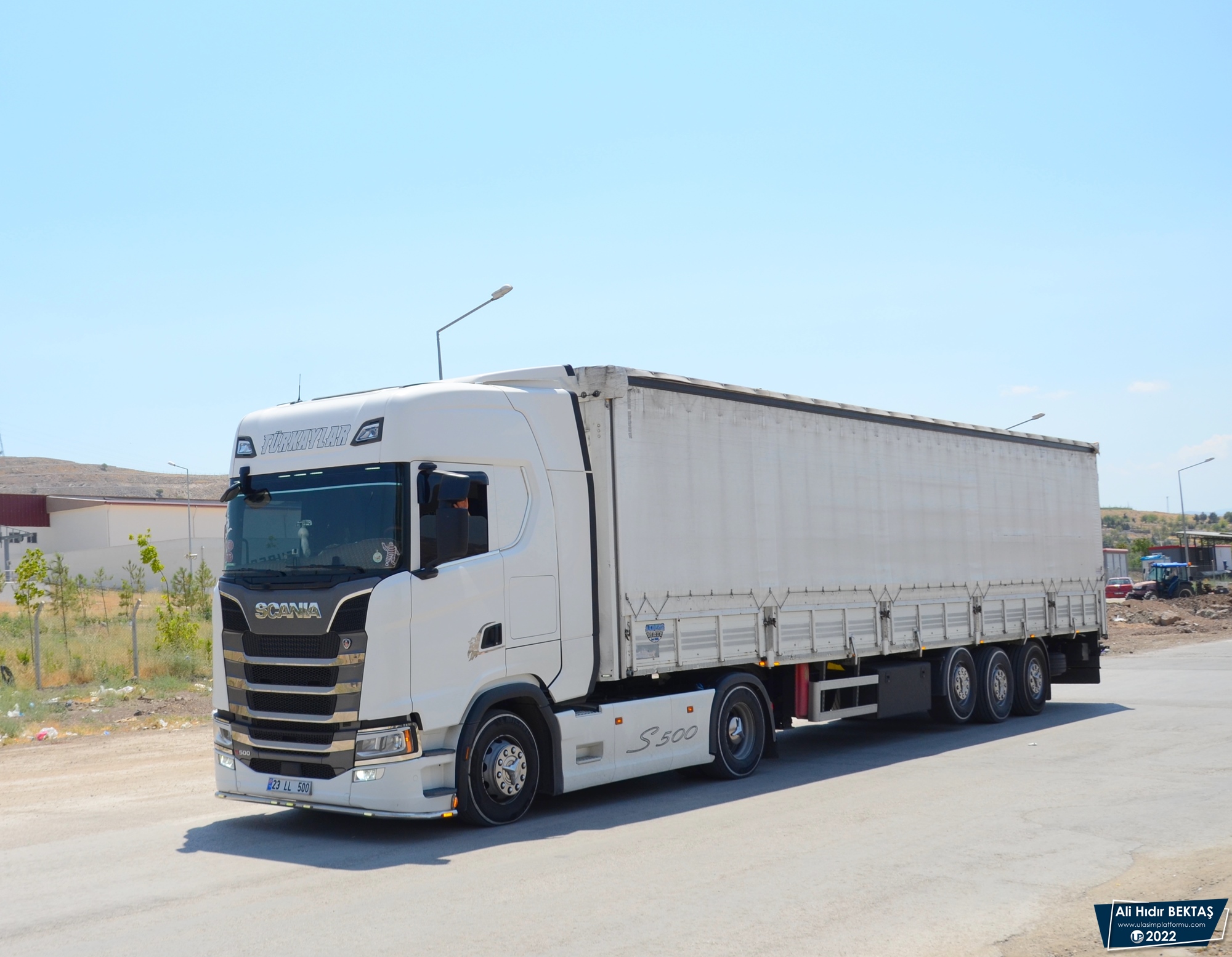 [Resim: 1666448288_VEy5NV0dD7c3kdt.JPG]