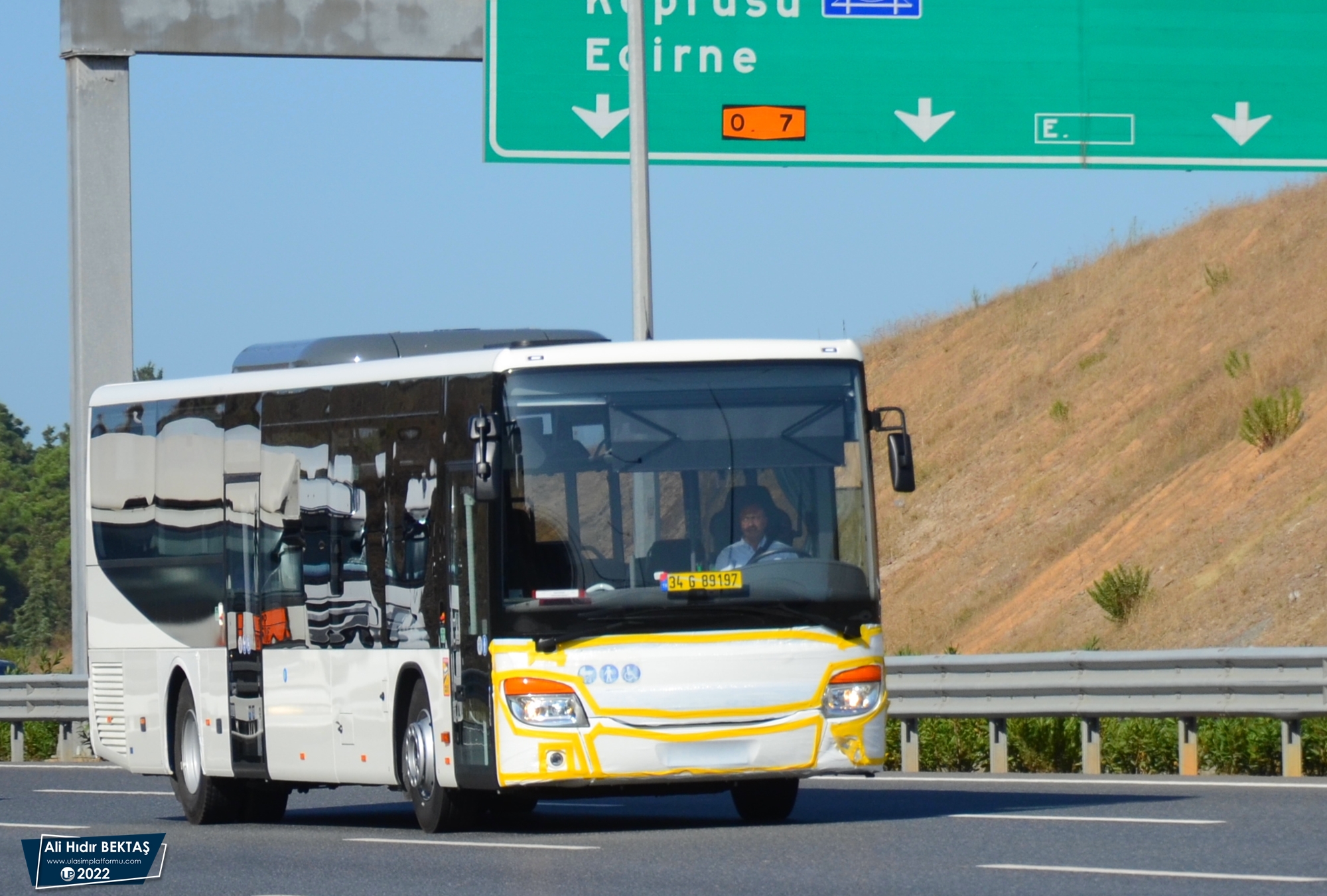 [Resim: 1666784957_tH11xqYjpR0ql3L.JPG]