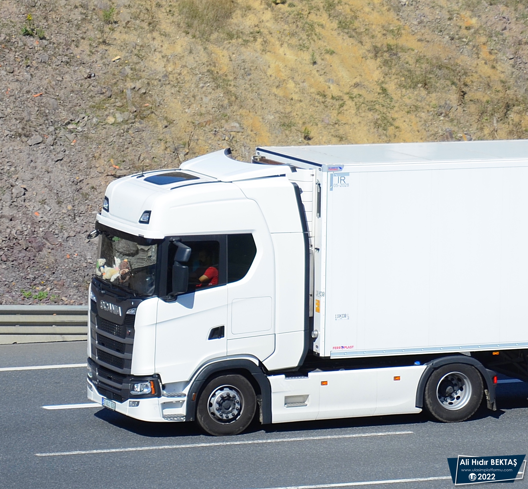 [Resim: 1670219287_5dwebvxRHcmMZbT.JPG]