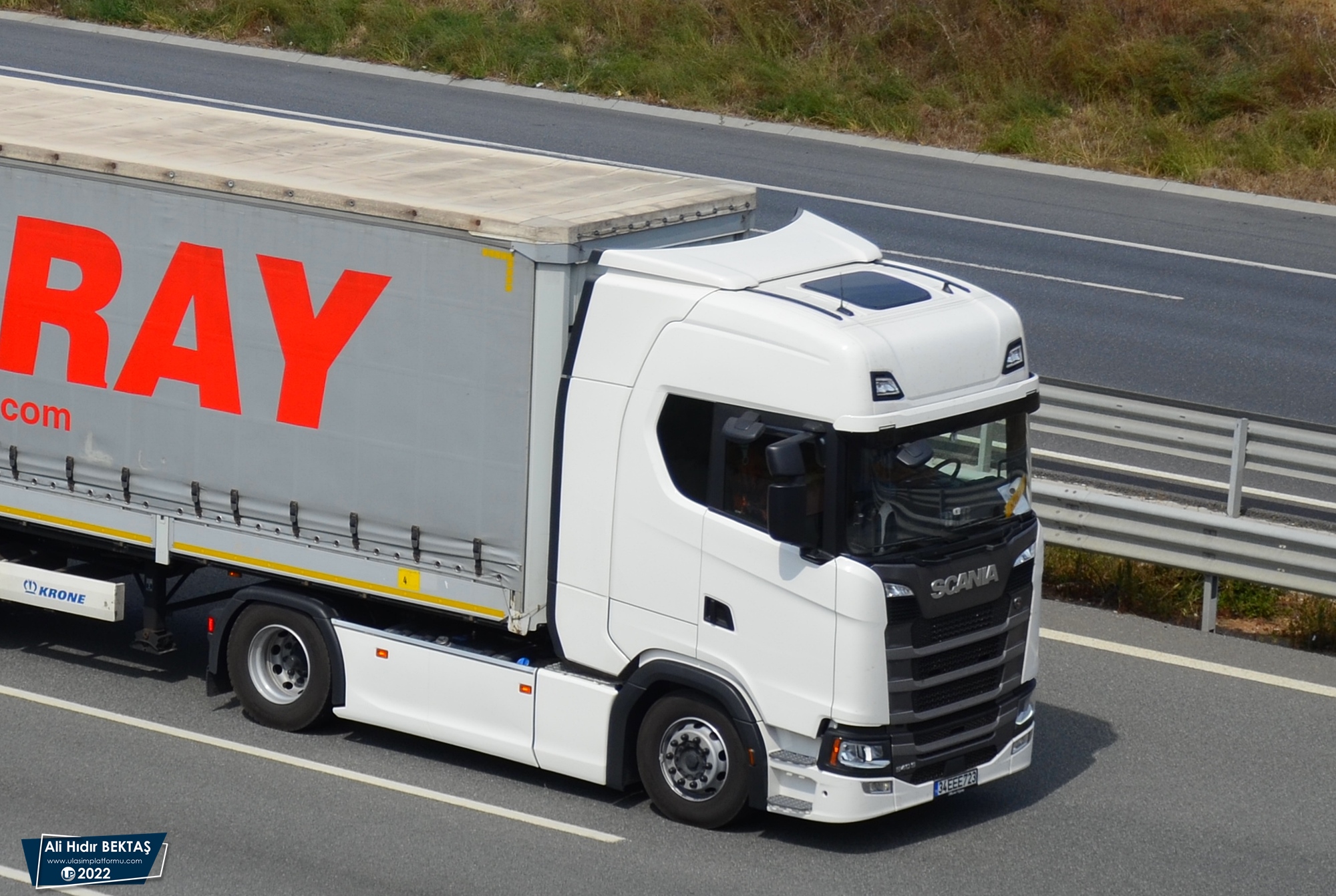 [Resim: 1670219330_nj0MSIwpwvehmnA.JPG]