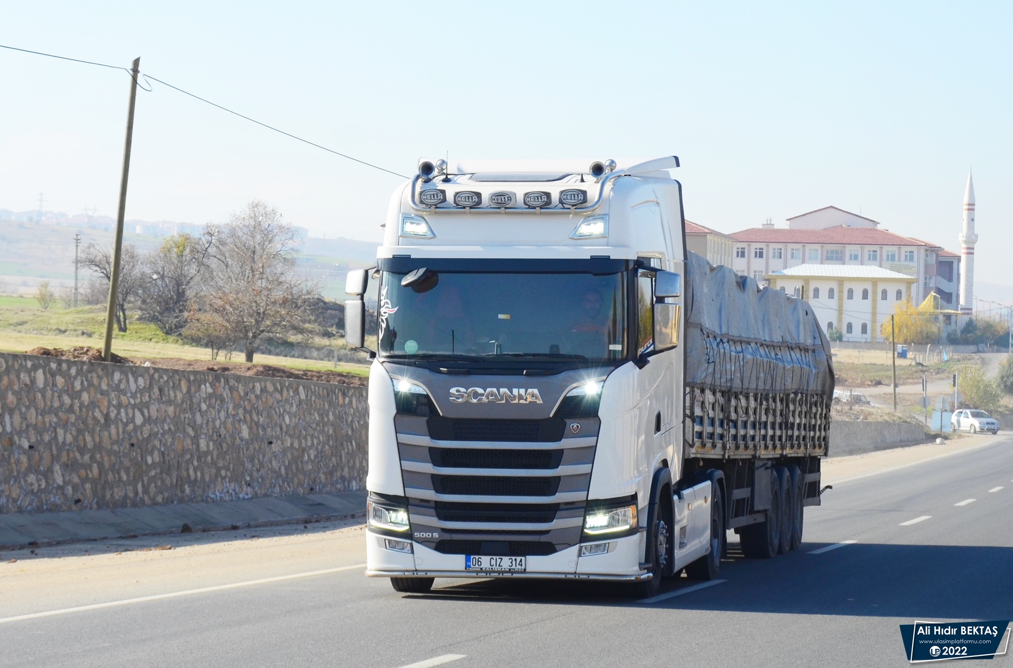 [Resim: 1670219534_gFldRY1DOsMIyKj.JPG]