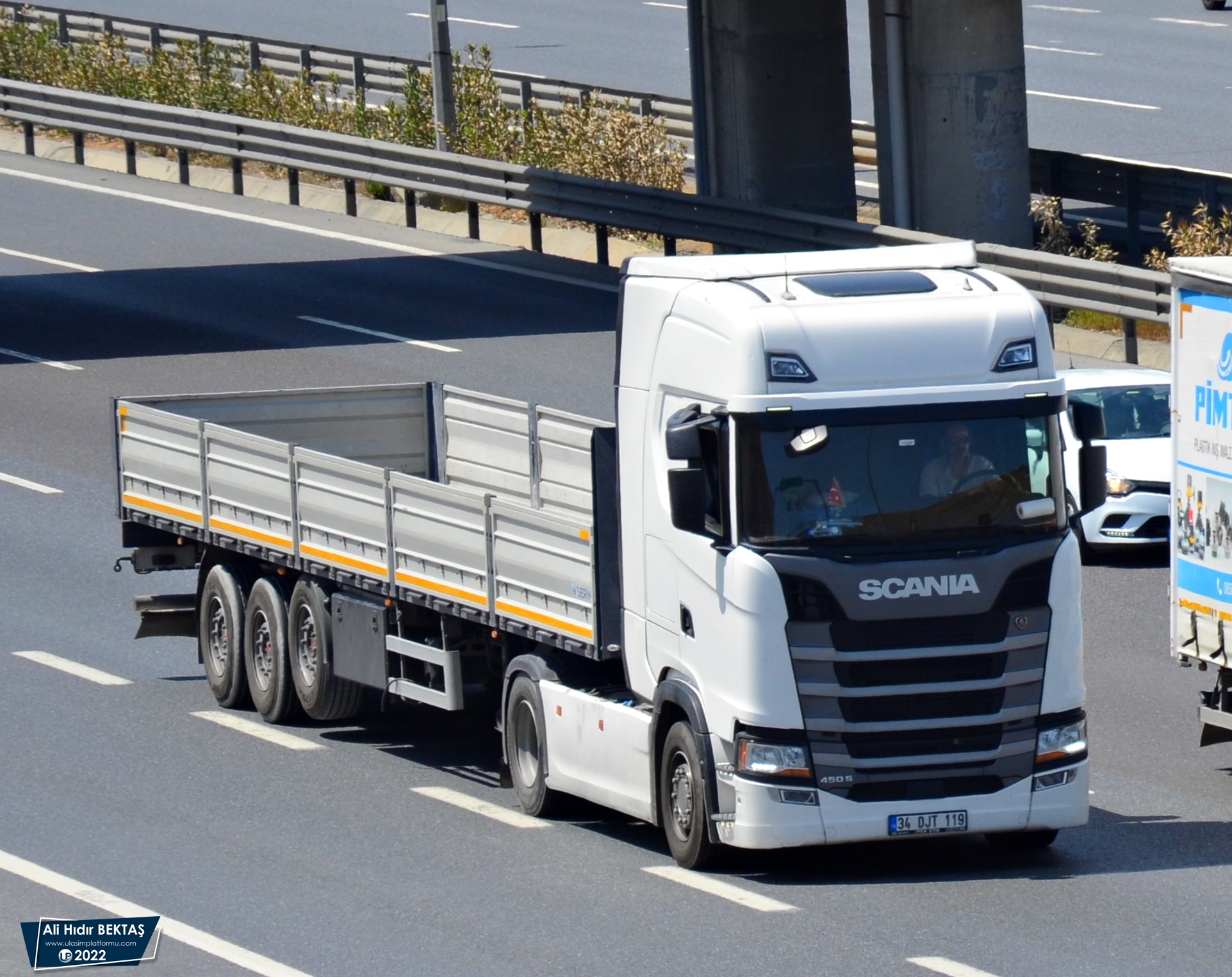 [Resim: 1670219730_SDfBiEhxBpKWZqR.JPG]