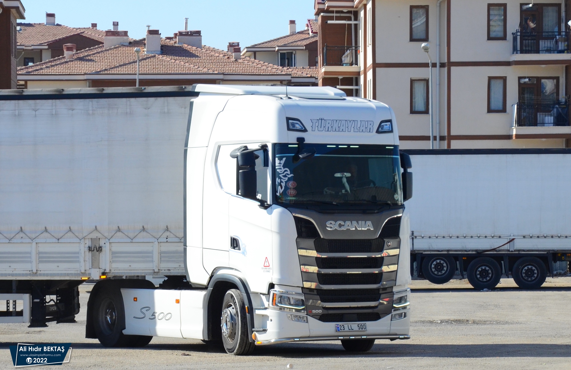 [Resim: 1670322063_PIdyxMbeohxOa49.JPG]