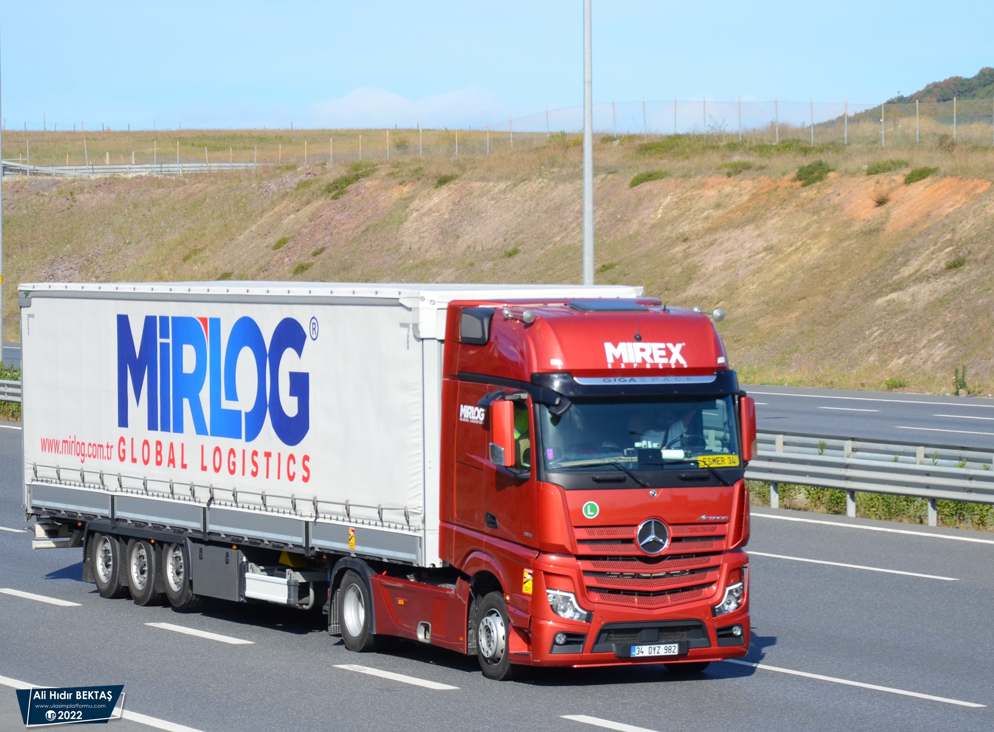 [Resim: 1671622864_QWlZfPP4mX4NNgH.JPG]