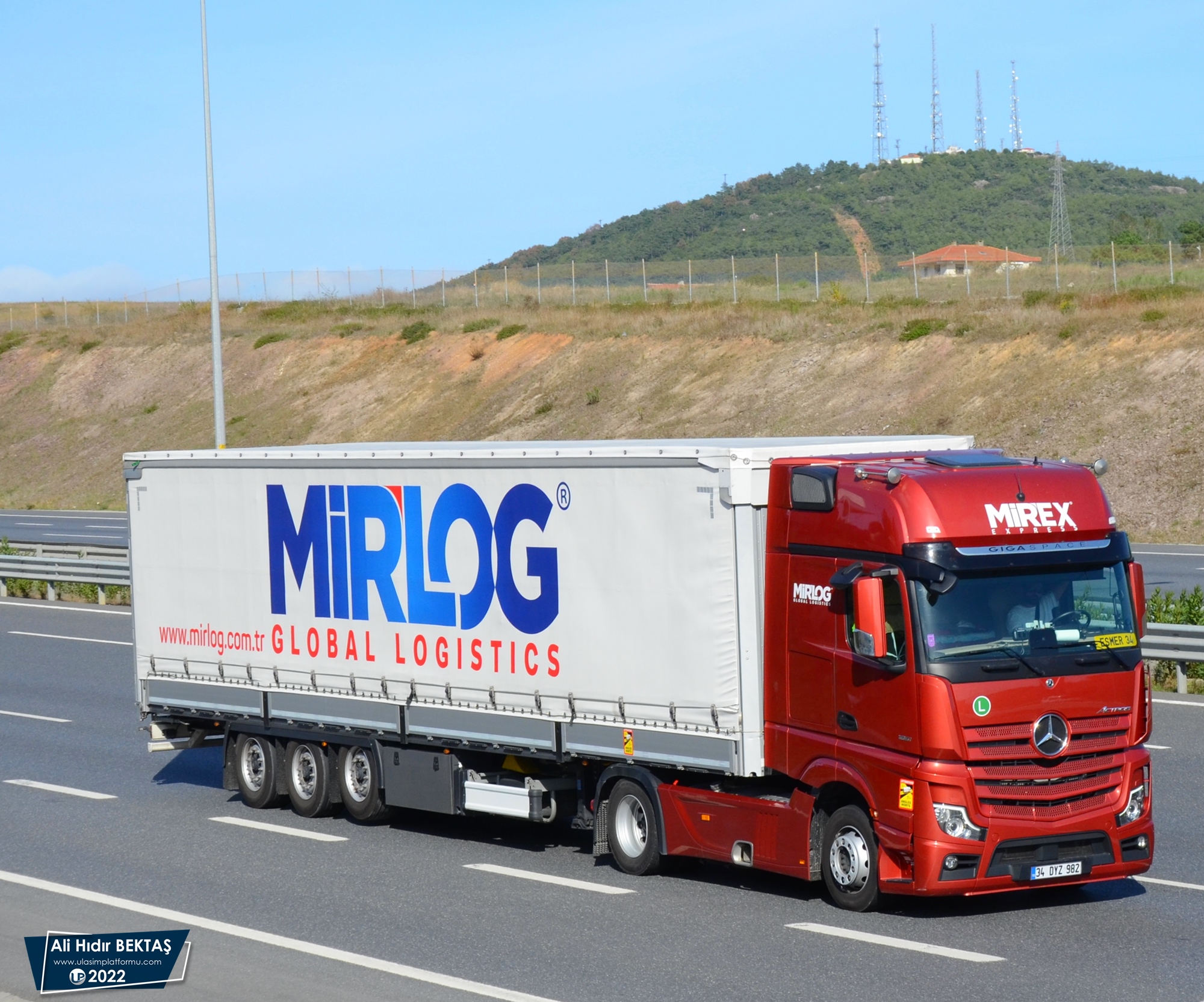 [Resim: 1671622866_CfRIXBRo2OhB4I4.JPG]