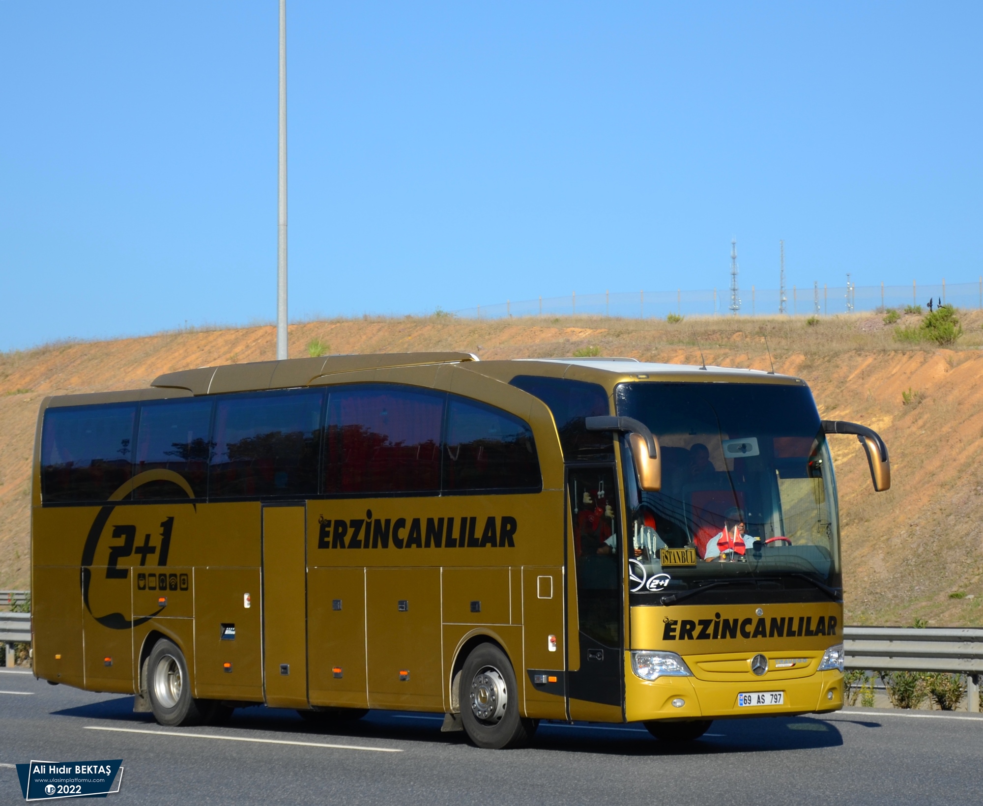 [Resim: 1671871616_HKlMKf3Om8coDhq.JPG]