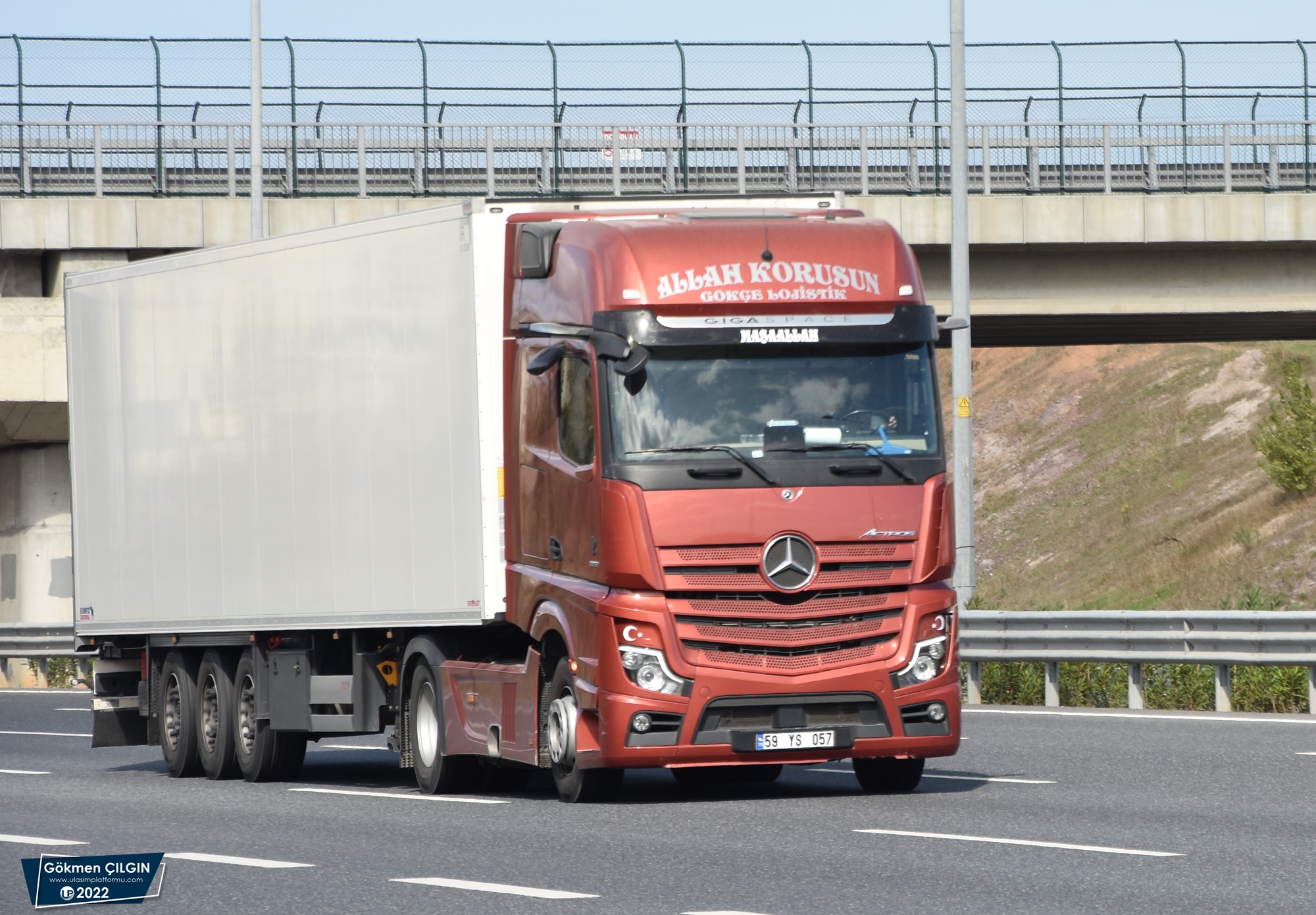 [Resim: 1672219379_BixyJf12NPQVSVa.JPG]