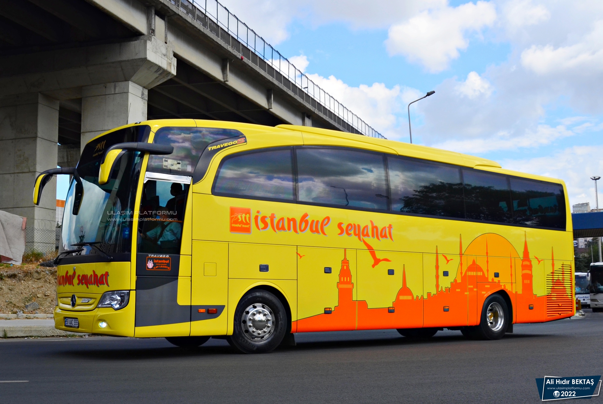 [Resim: 1673804443_E7PjfcaGxwmulMv.JPG]