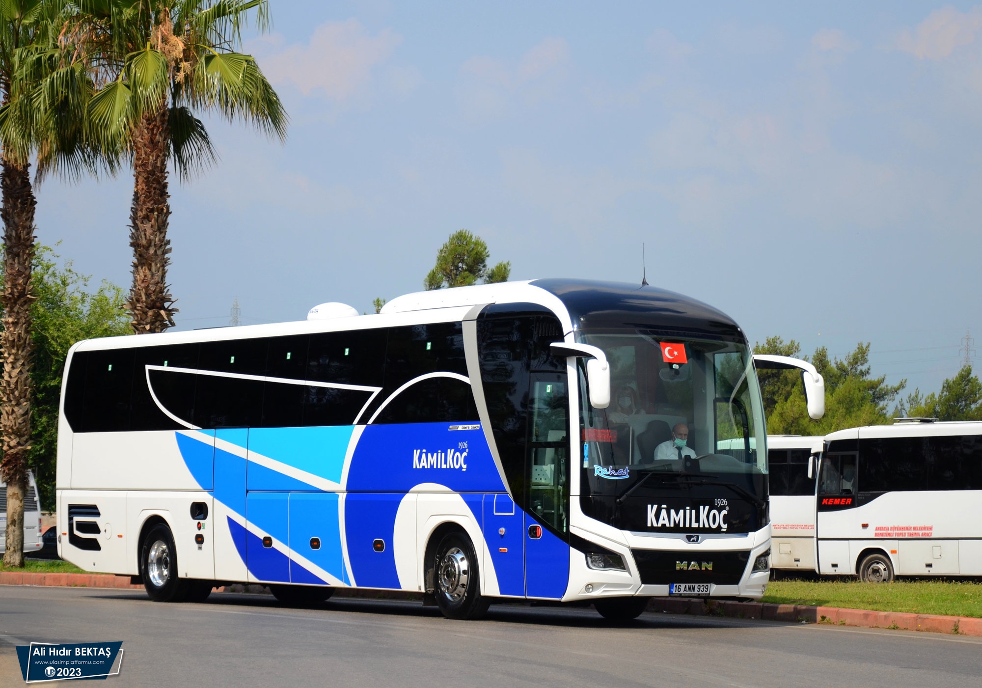 [Resim: 1675288993_YEYUDHdQaRK2UqM.JPG]