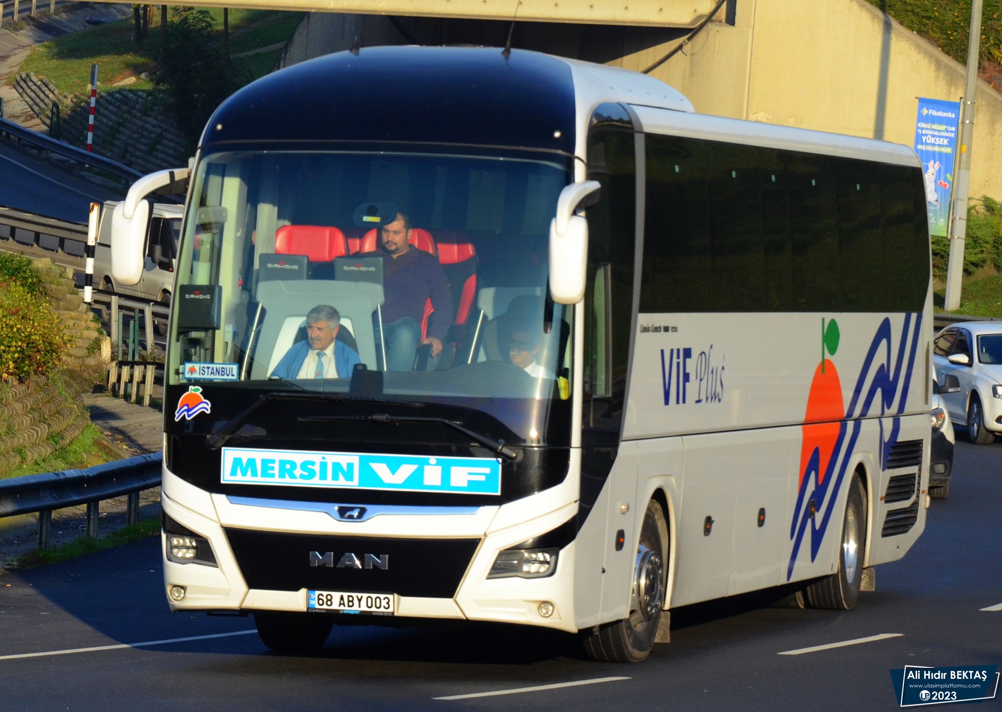 [Resim: 1679837194_KsuX9T270hu6hlY.JPG]