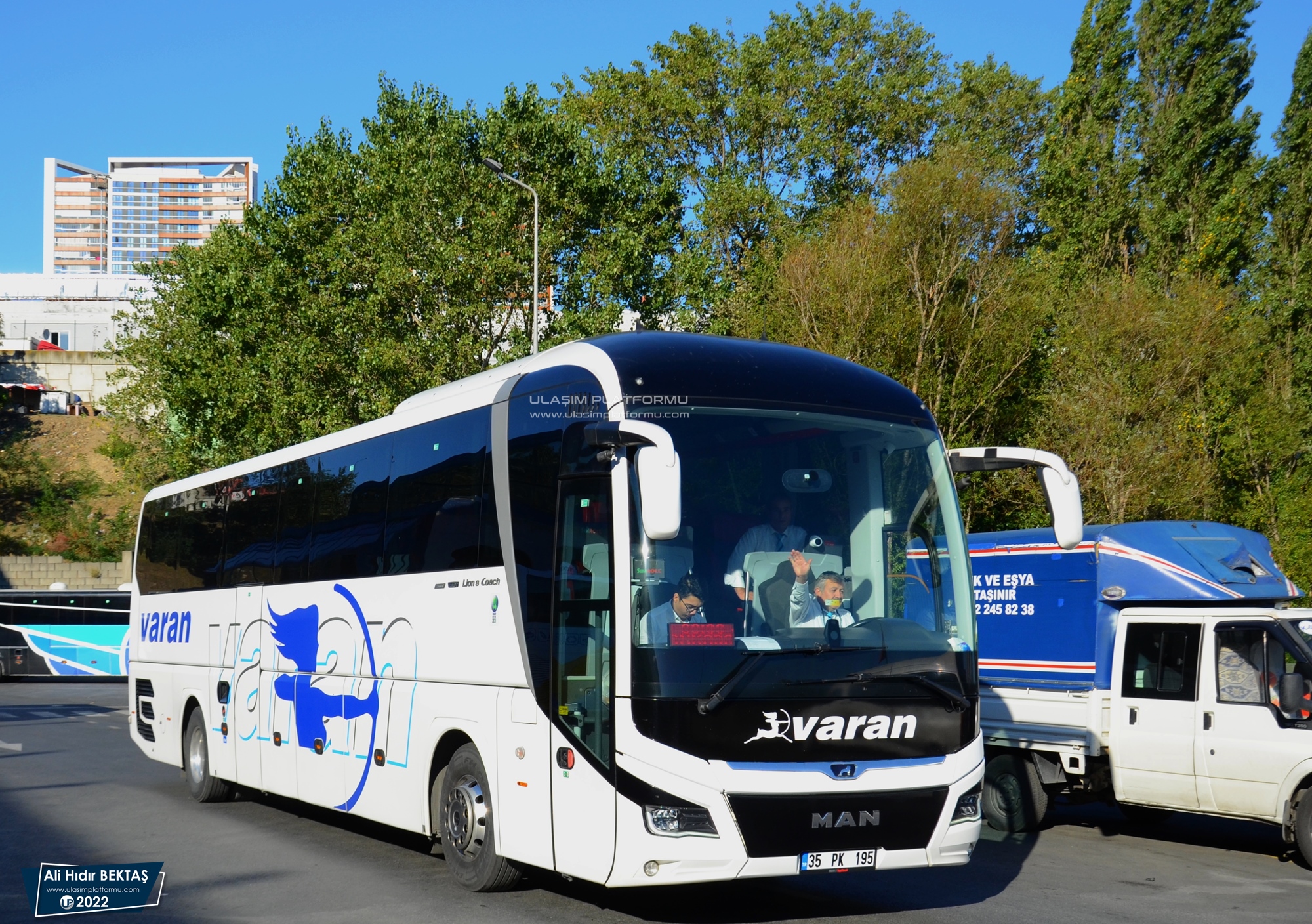 [Resim: 1679838876_xxFMr09ER1CYt9s.JPG]