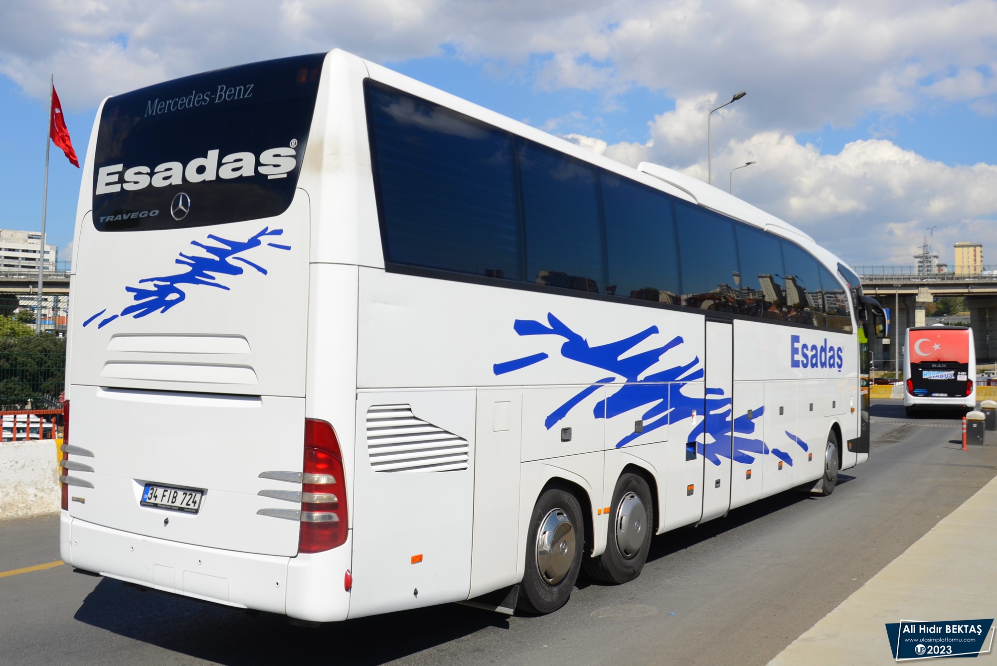 [Resim: 1680374733_hXnyMIChAbIObNT.JPG]