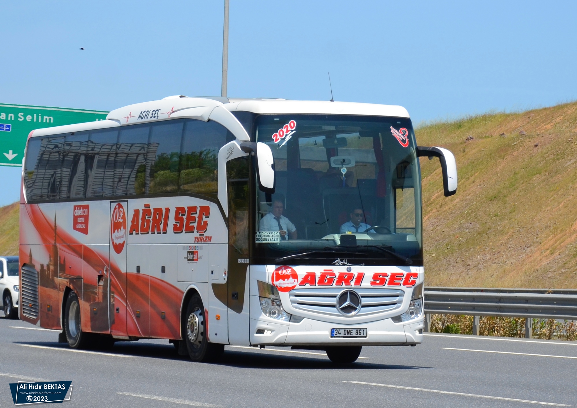 [Resim: 1680375520_tAR7XaleoADTSVP.JPG]