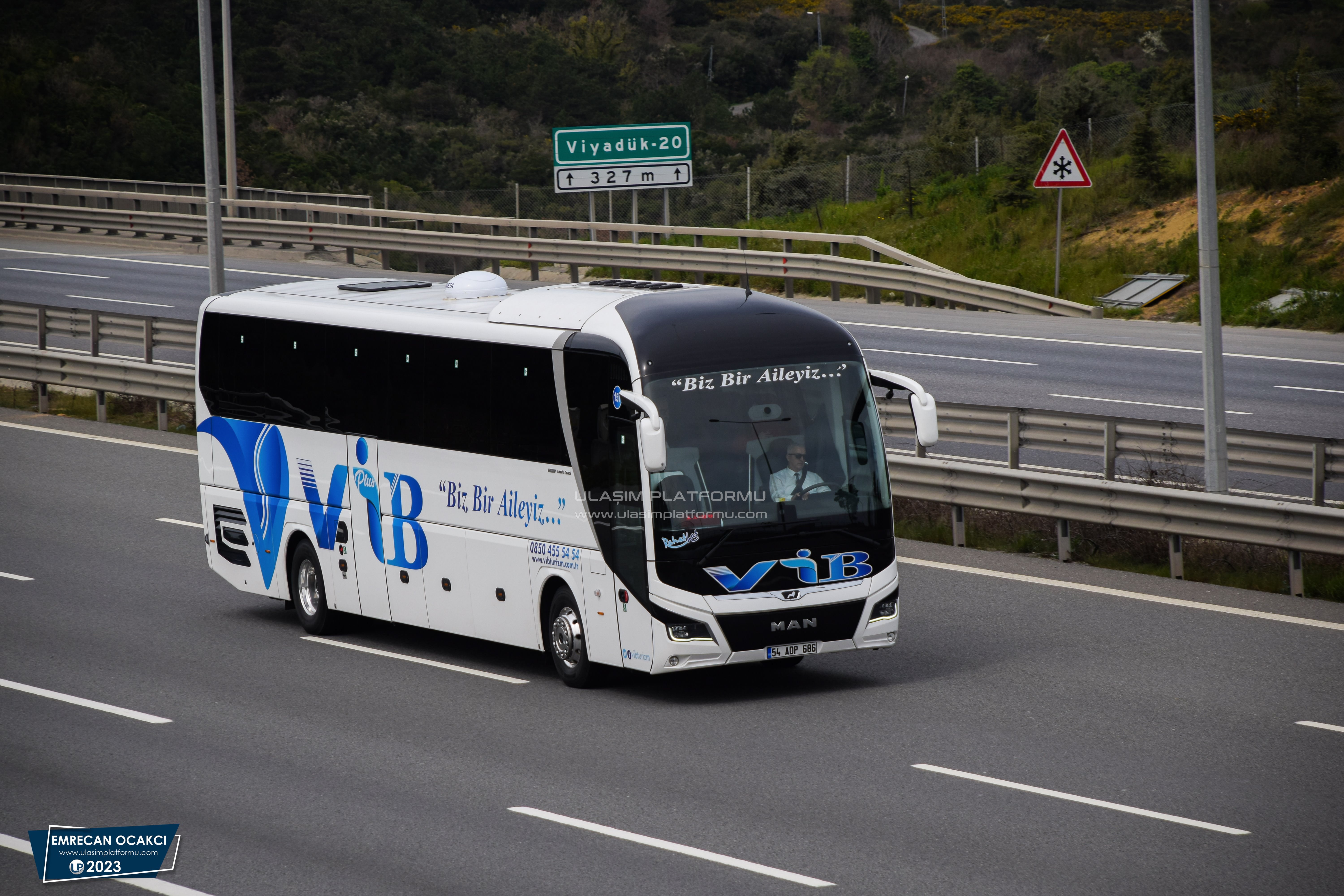 [Resim: 1680594735_3hkob73wq0Qwb7r.jpg]