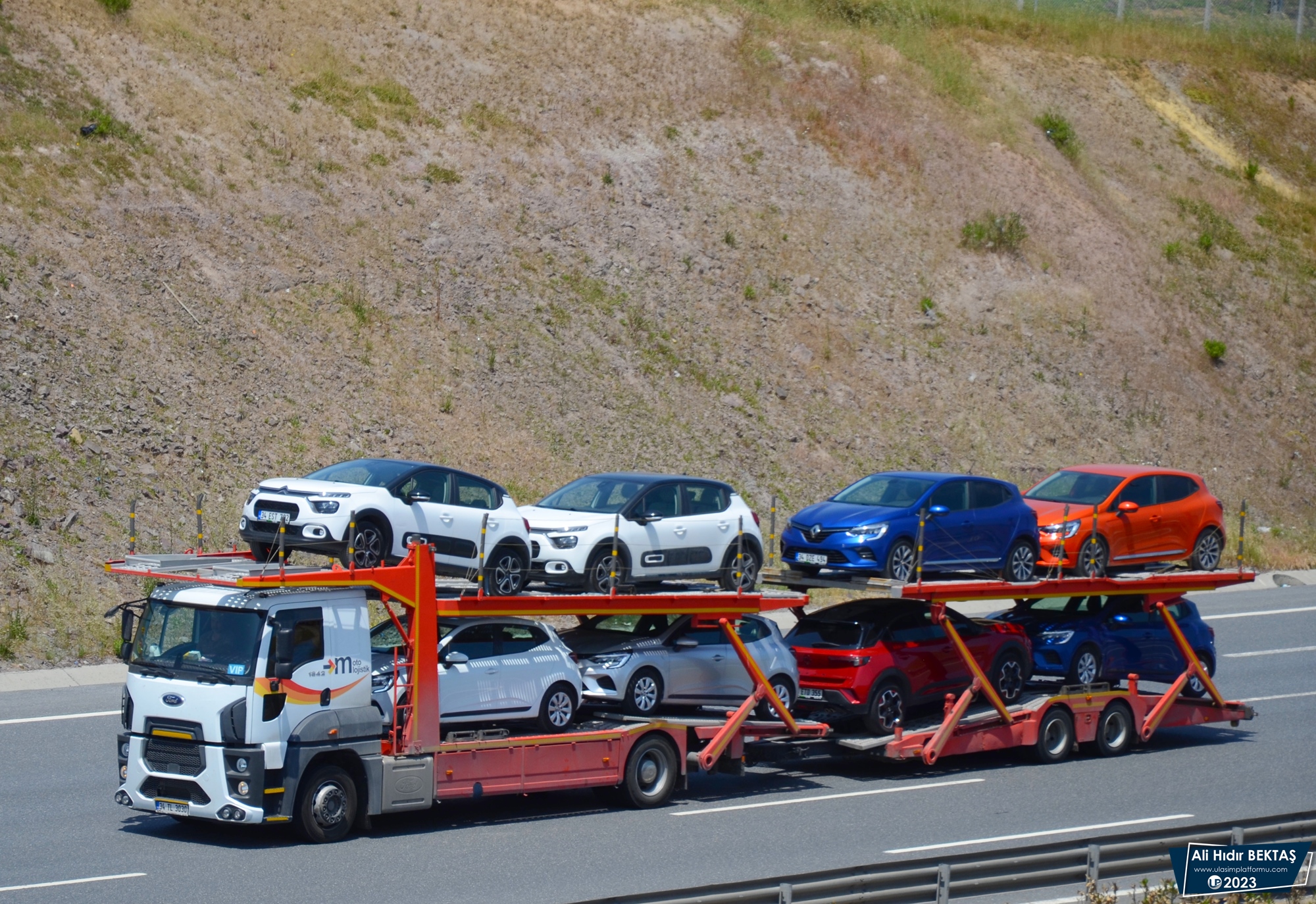 [Resim: 1681426384_EOLQP2AXUXxTrQ7.JPG]