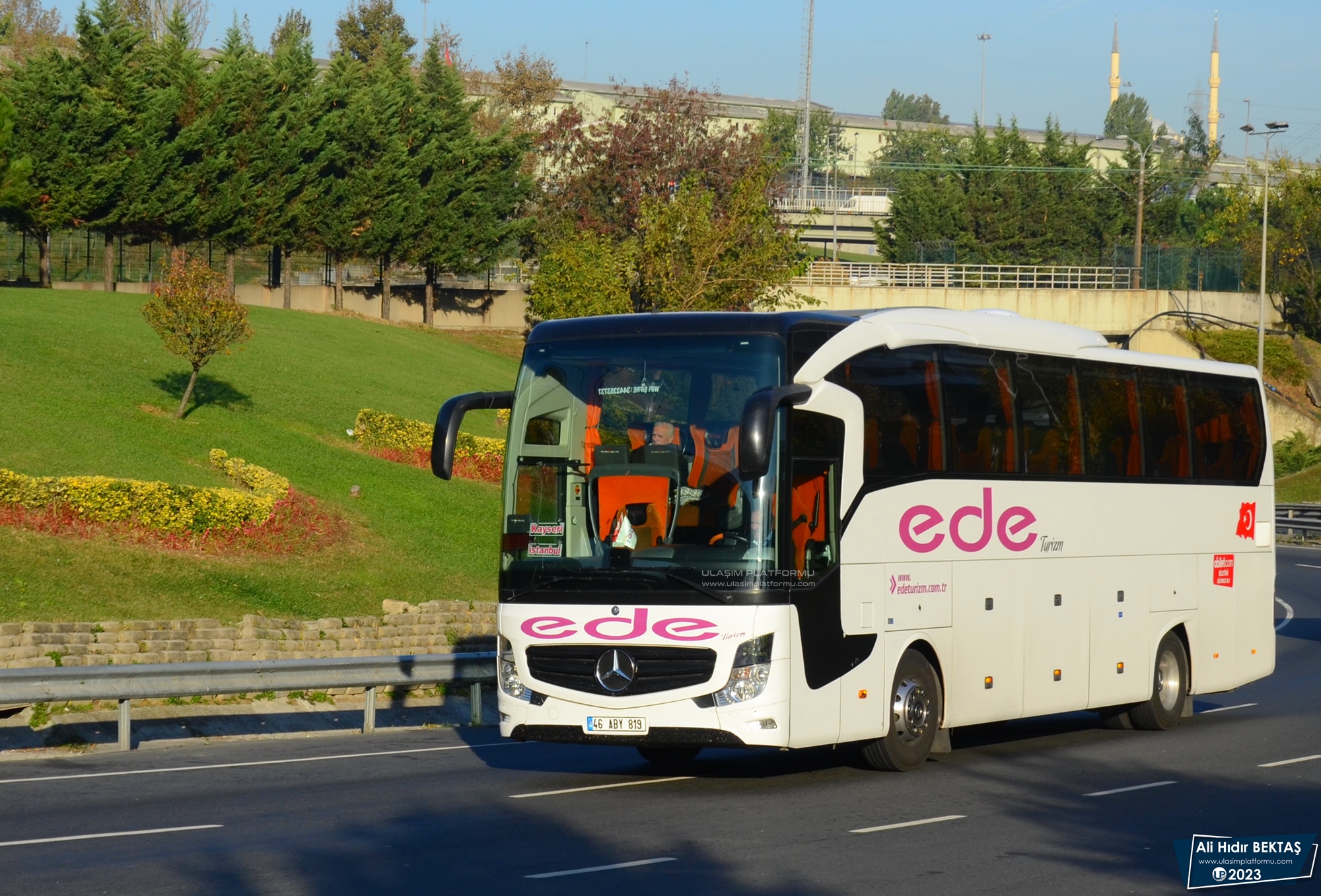 [Resim: 1682199702_e2TWHTI7q0XCIW1.JPG]