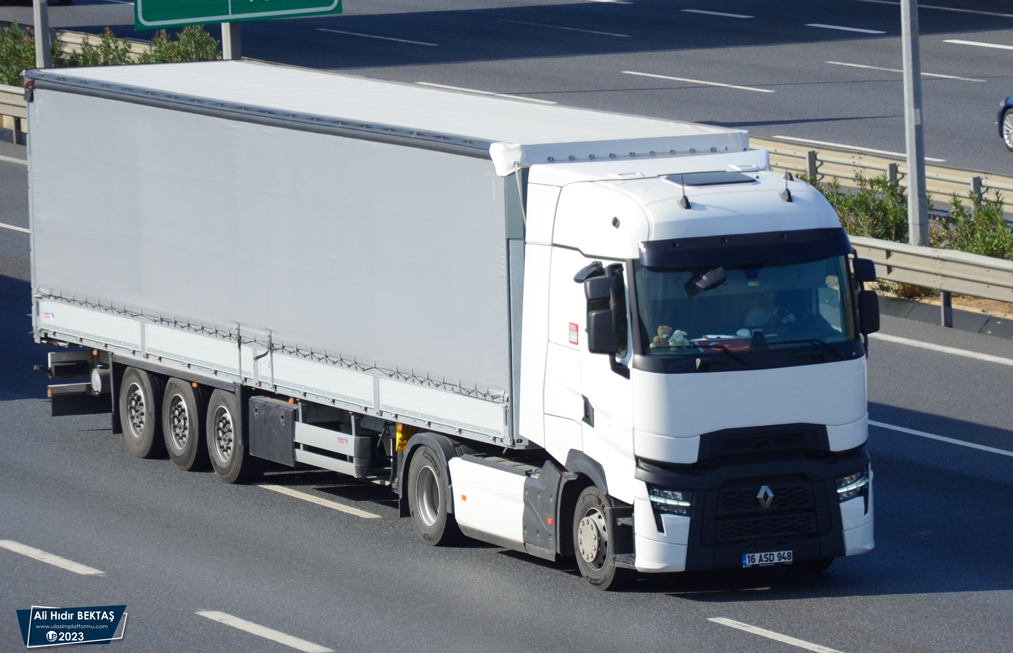 [Resim: 1682960684_ZJsrVp3qTiH4DlG.JPG]