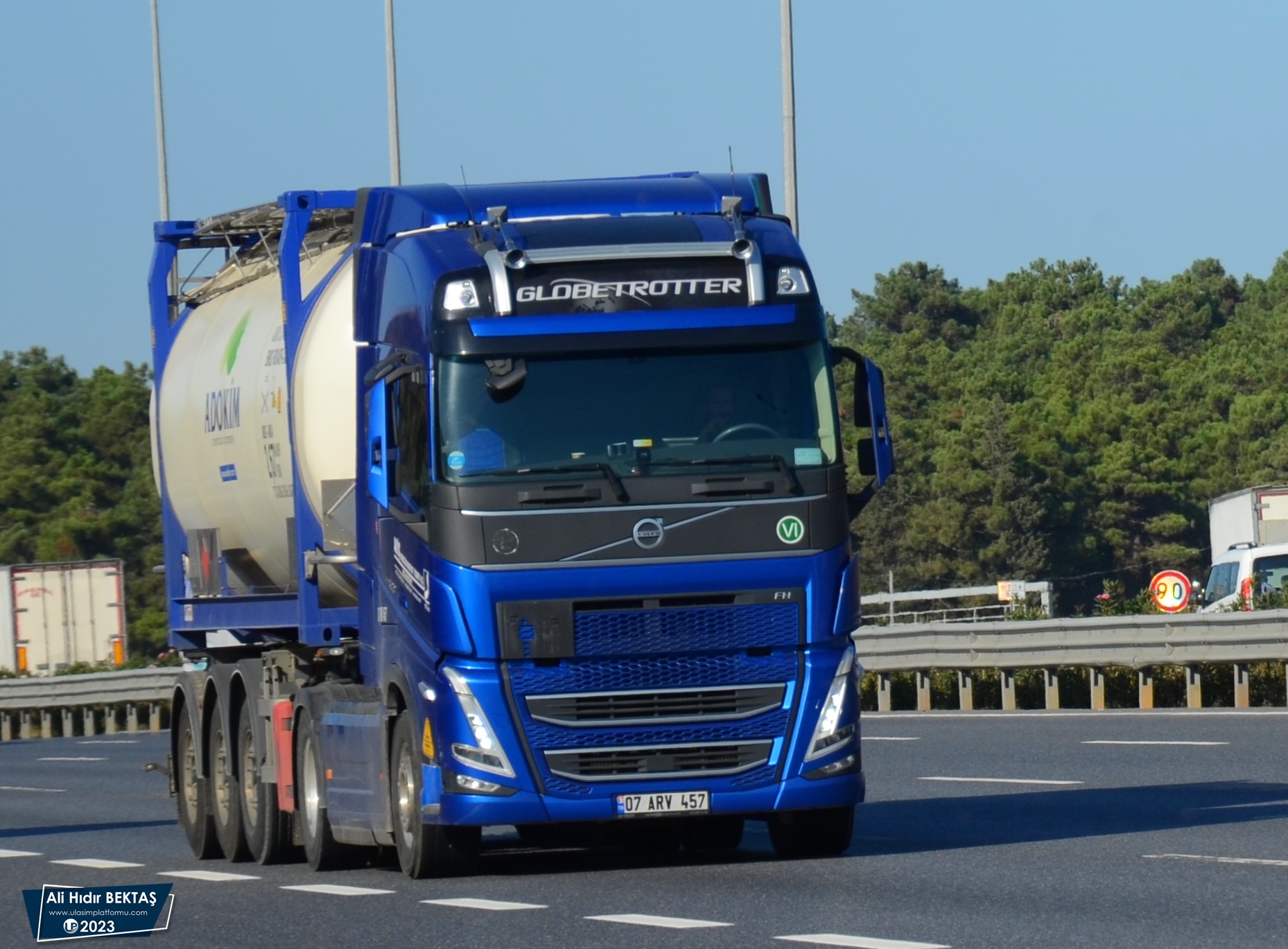 [Resim: 1683983569_AI0okw6CCnuseI6.JPG]