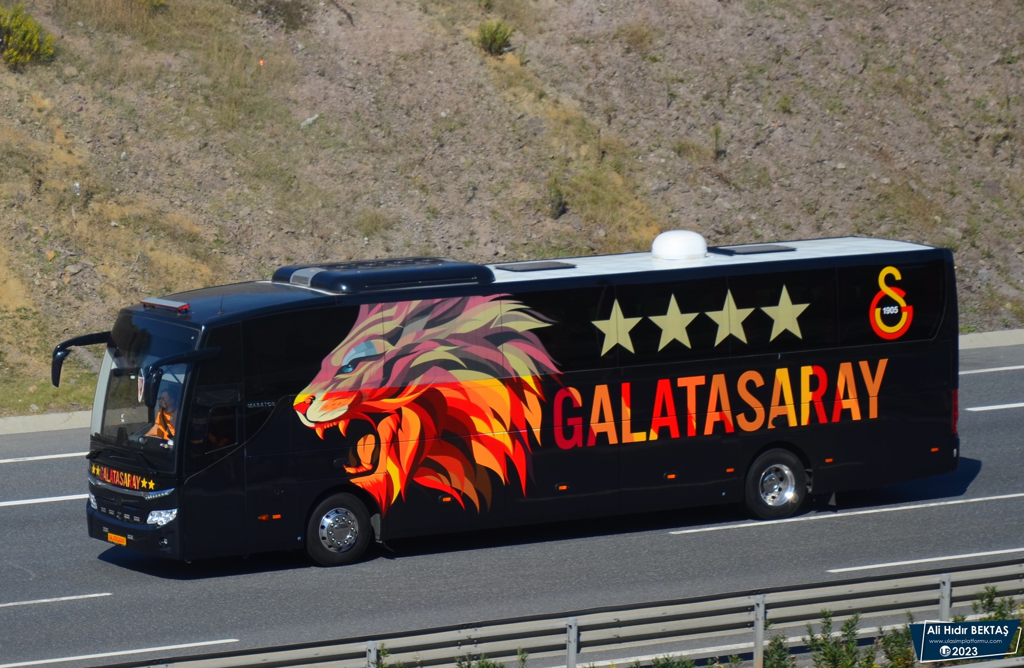 [Resim: 1684633294_8M8yCUdYOM0OW21.JPG]