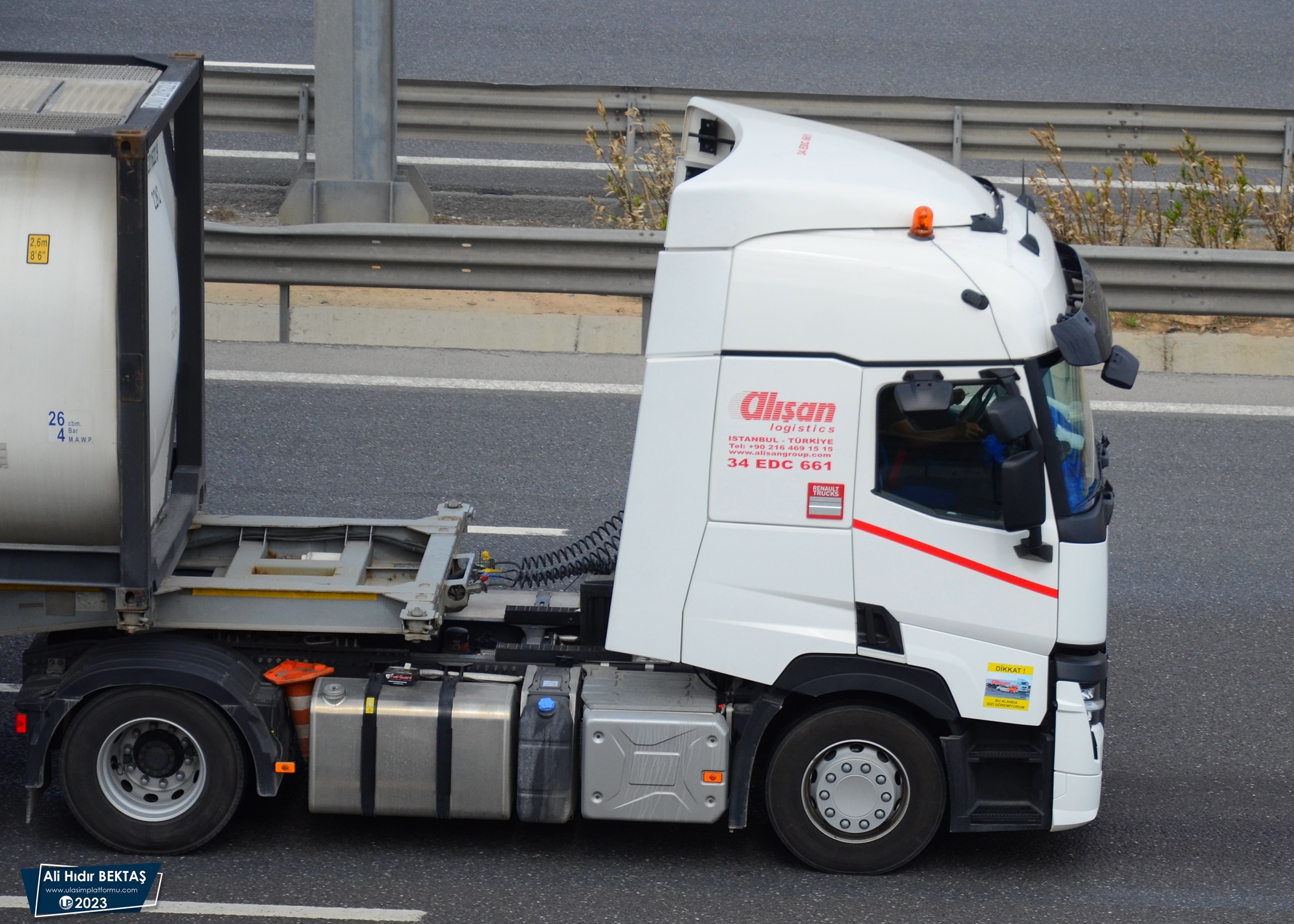 [Resim: 1685831745_KMvVlYGsevKPSKU.JPG]