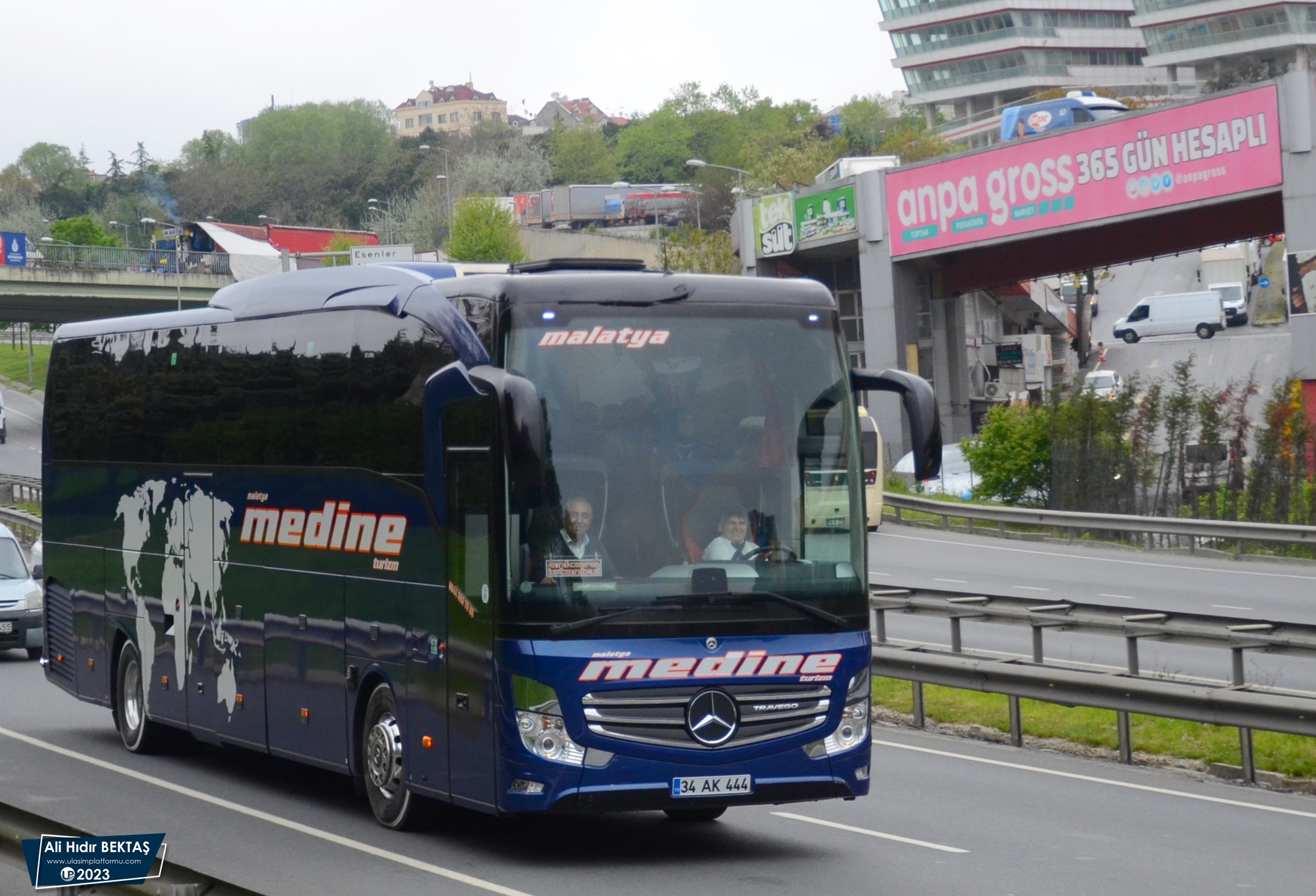 [Resim: 1686968704_tqGC9M6YwKK4CEI.JPG]