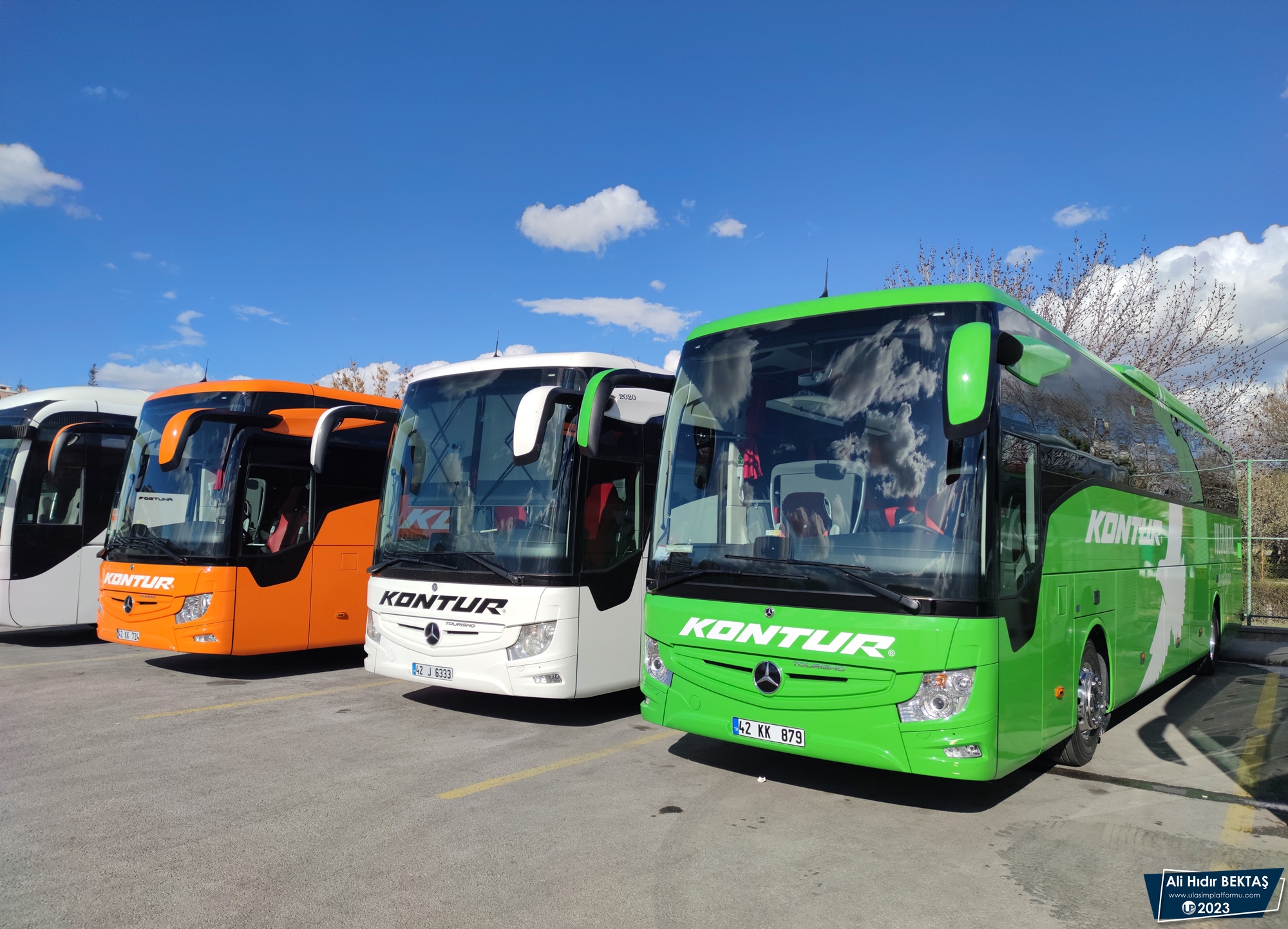 [Resim: 1687804254_rg82UCi66IBg9vs.jpg]