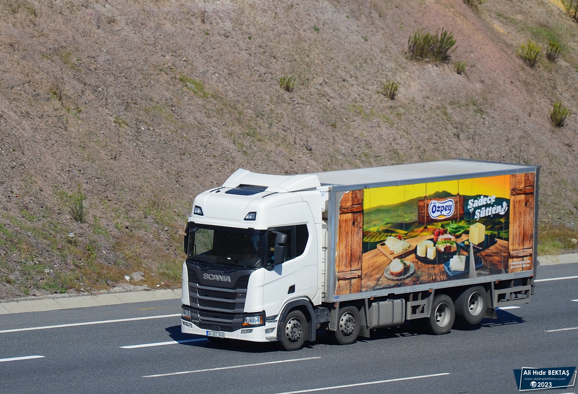 [Resim: 1687963599_vnmZlxmCOvVWbTi.JPG]