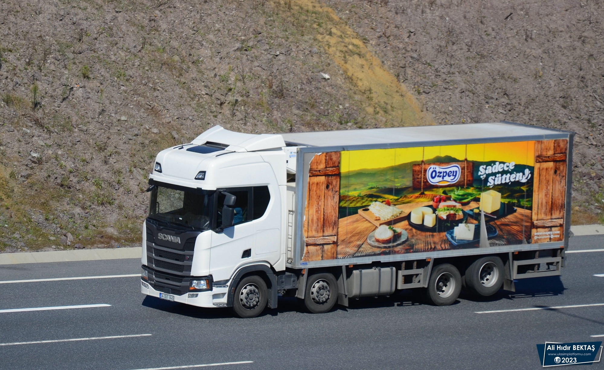 [Resim: 1687963602_OHmF8HC7CemfqRm.JPG]