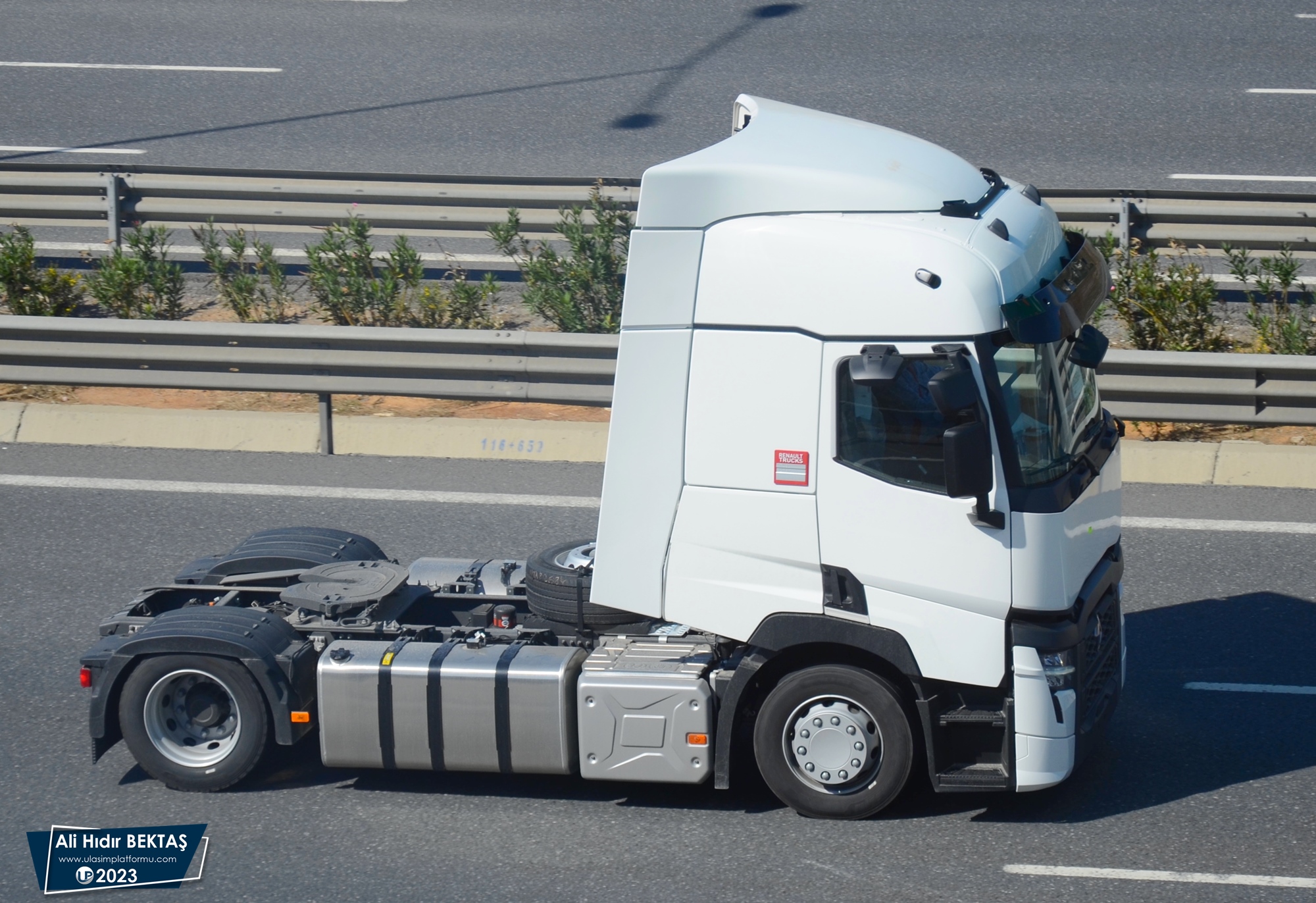 [Resim: 1688329183_STmYYUmVof7mik3.JPG]