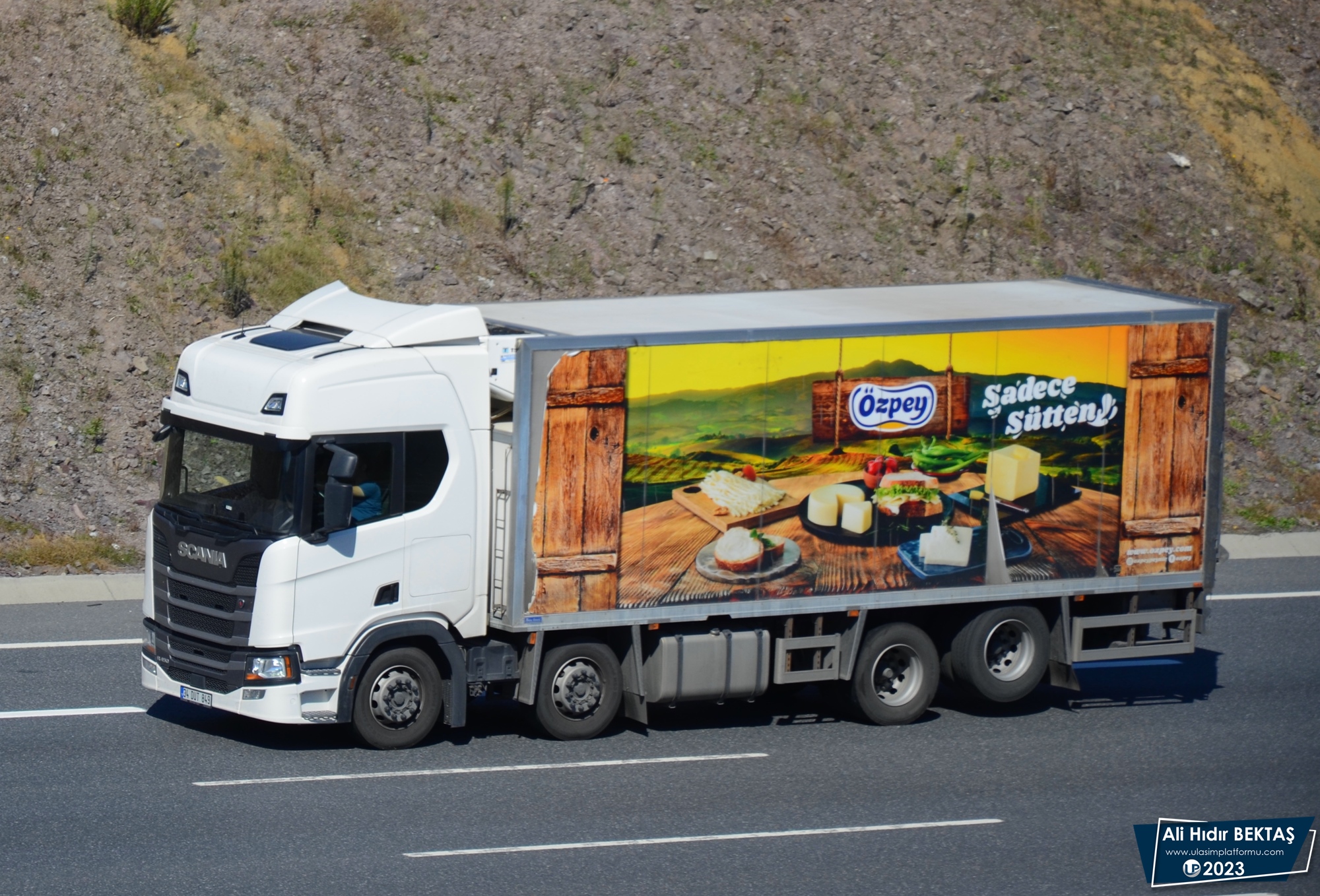 [Resim: 1688329701_fDJoBHqgJtsye0R.JPG]