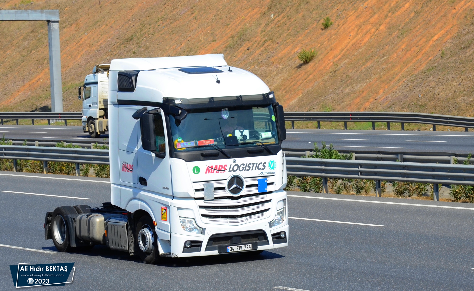 [Resim: 1688937736_QgLACCOJjULrQV4.JPG]