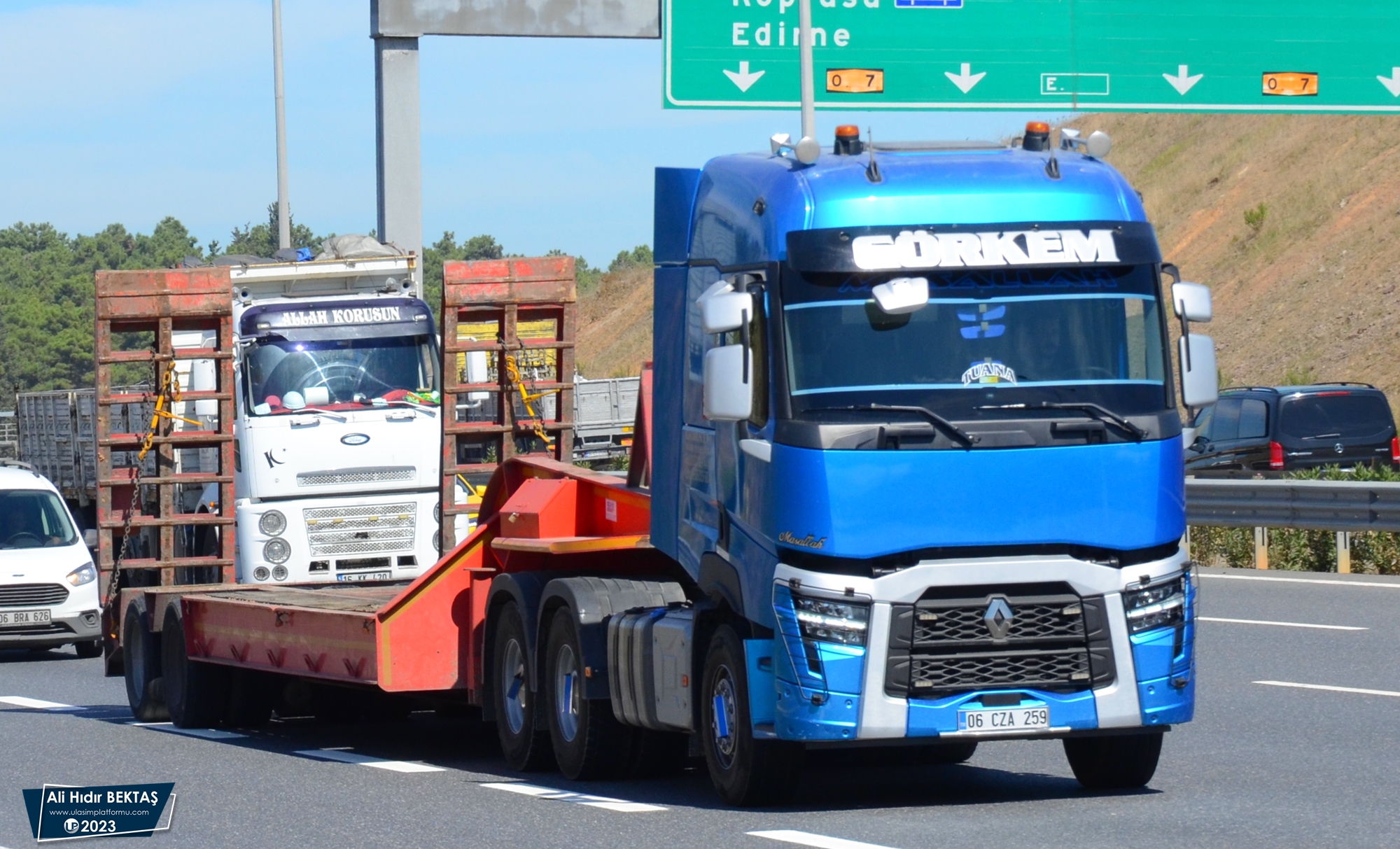 [Resim: 1688941130_ip2hIPbY6UApJae.JPG]