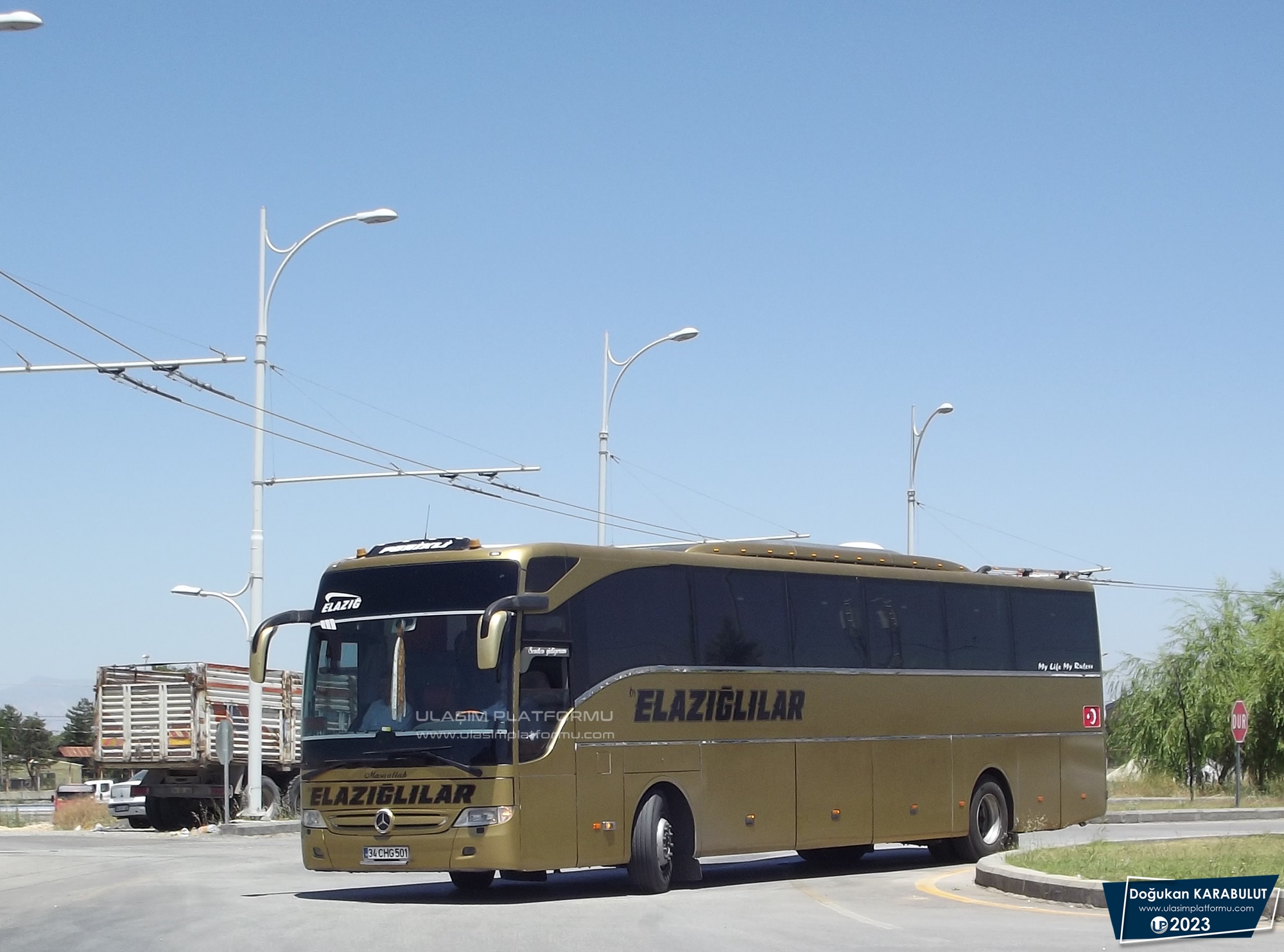 [Resim: 1691491509_IKqPiyNXKBnbbJB.JPG]