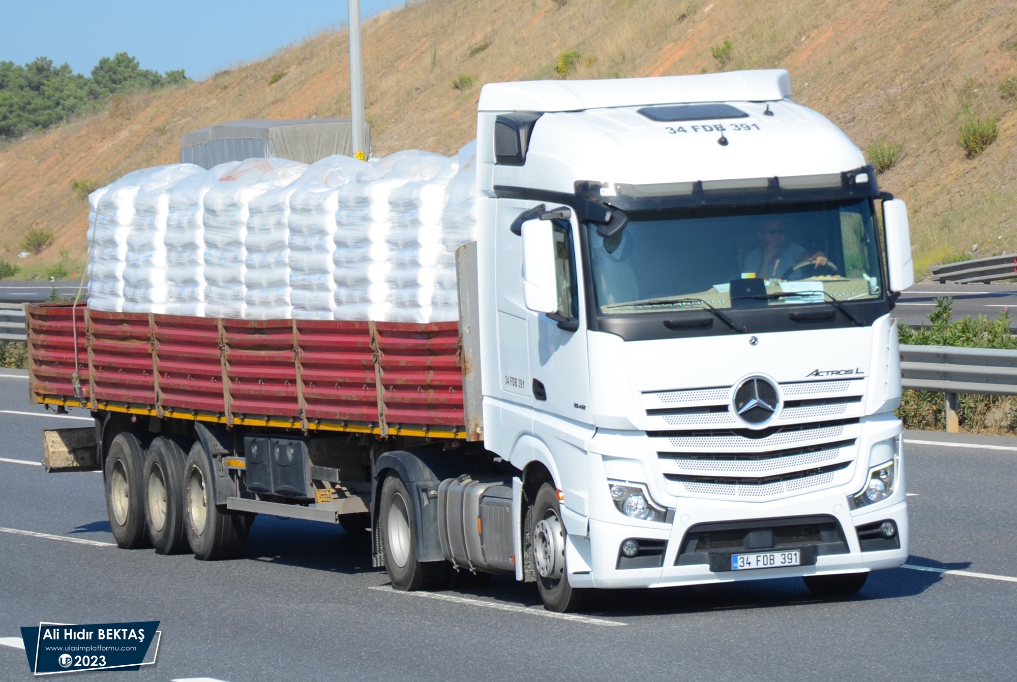 [Resim: 1692314189_fC8EEnmw7Rm0GWt.JPG]