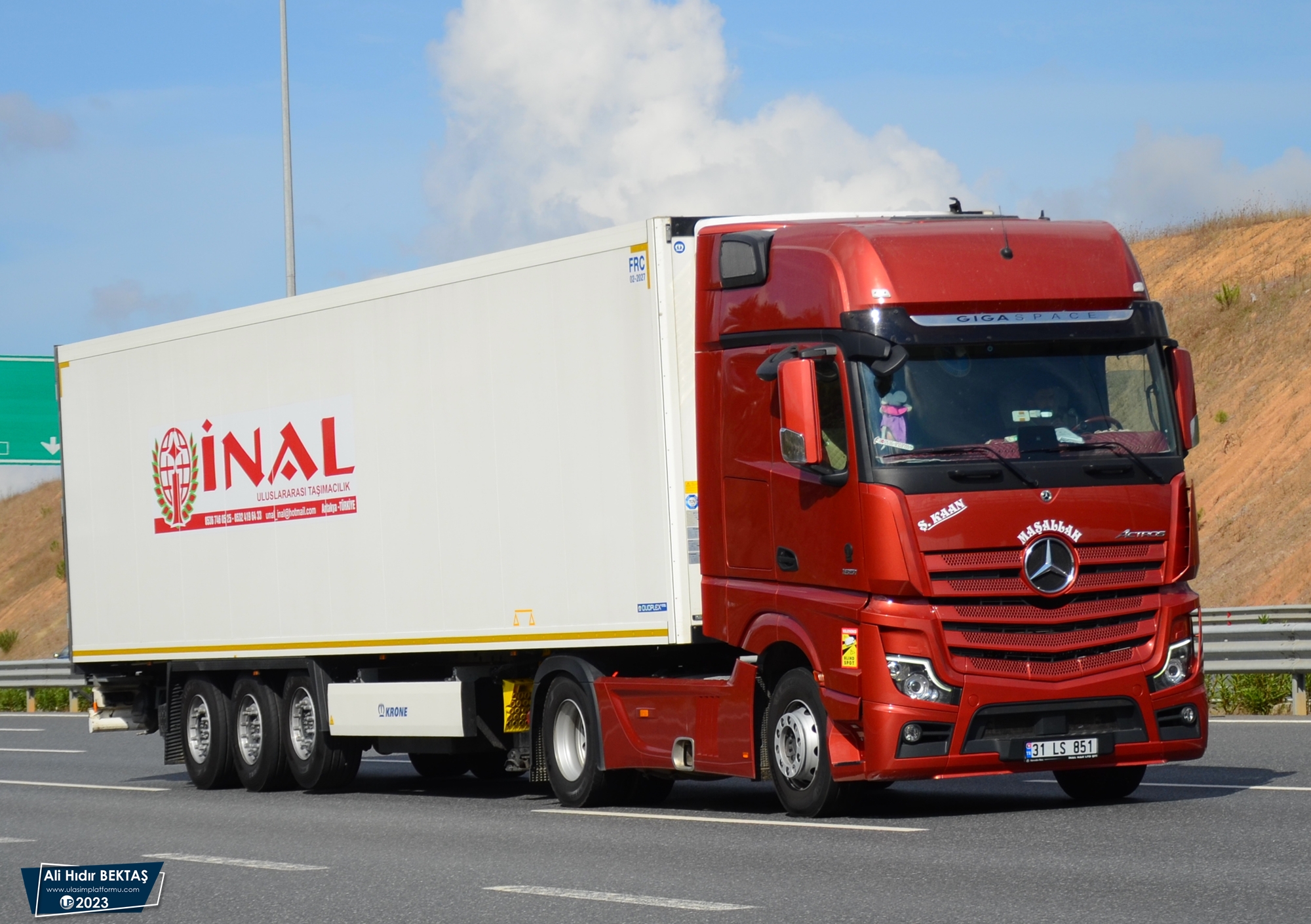 [Resim: 1692314225_4AZ0oekX5WlKsVB.JPG]