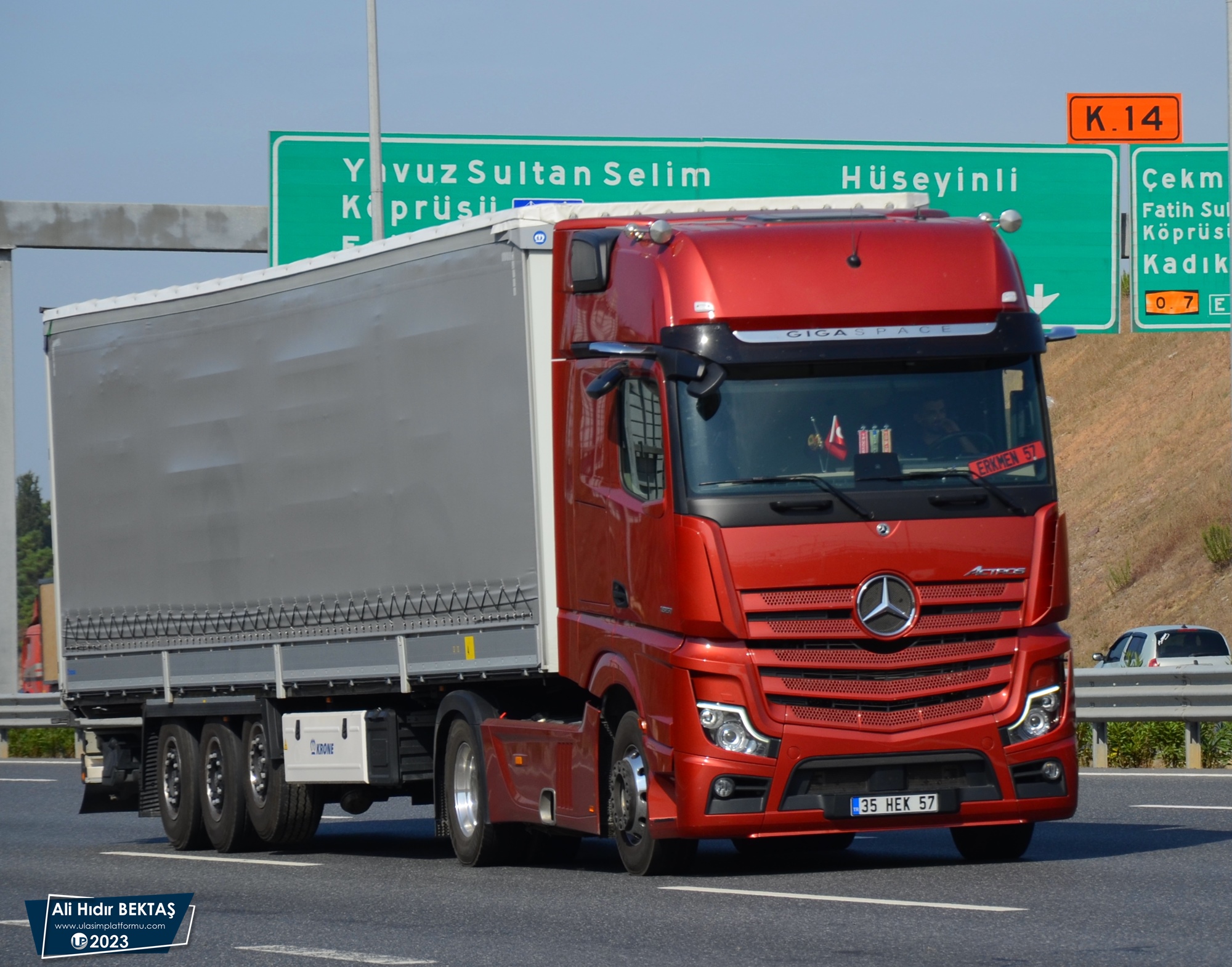 [Resim: 1695295945_od3Q0iusiLQX6rE.JPG]