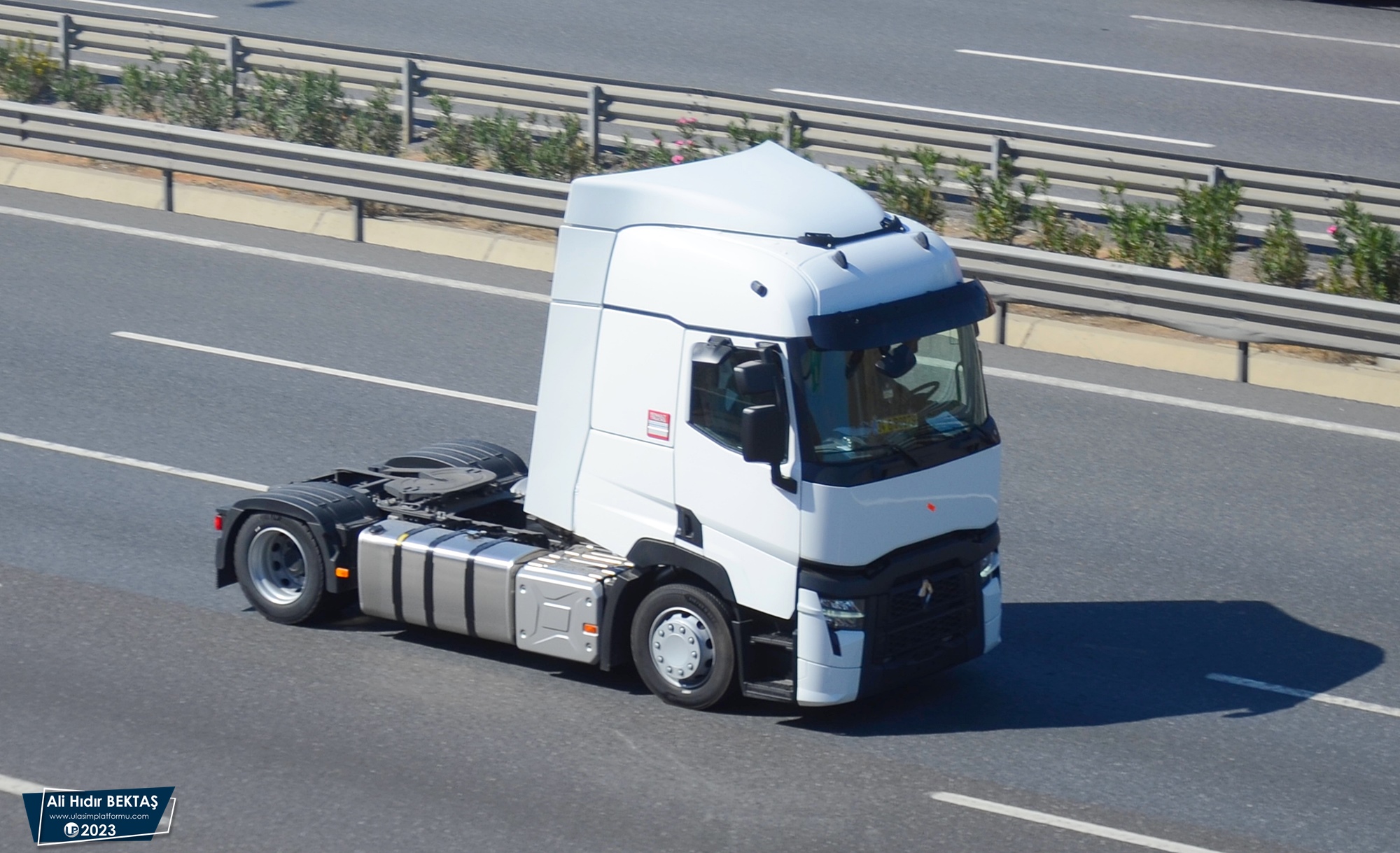 [Resim: 1695299139_dpcTehf51asM8jF.JPG]